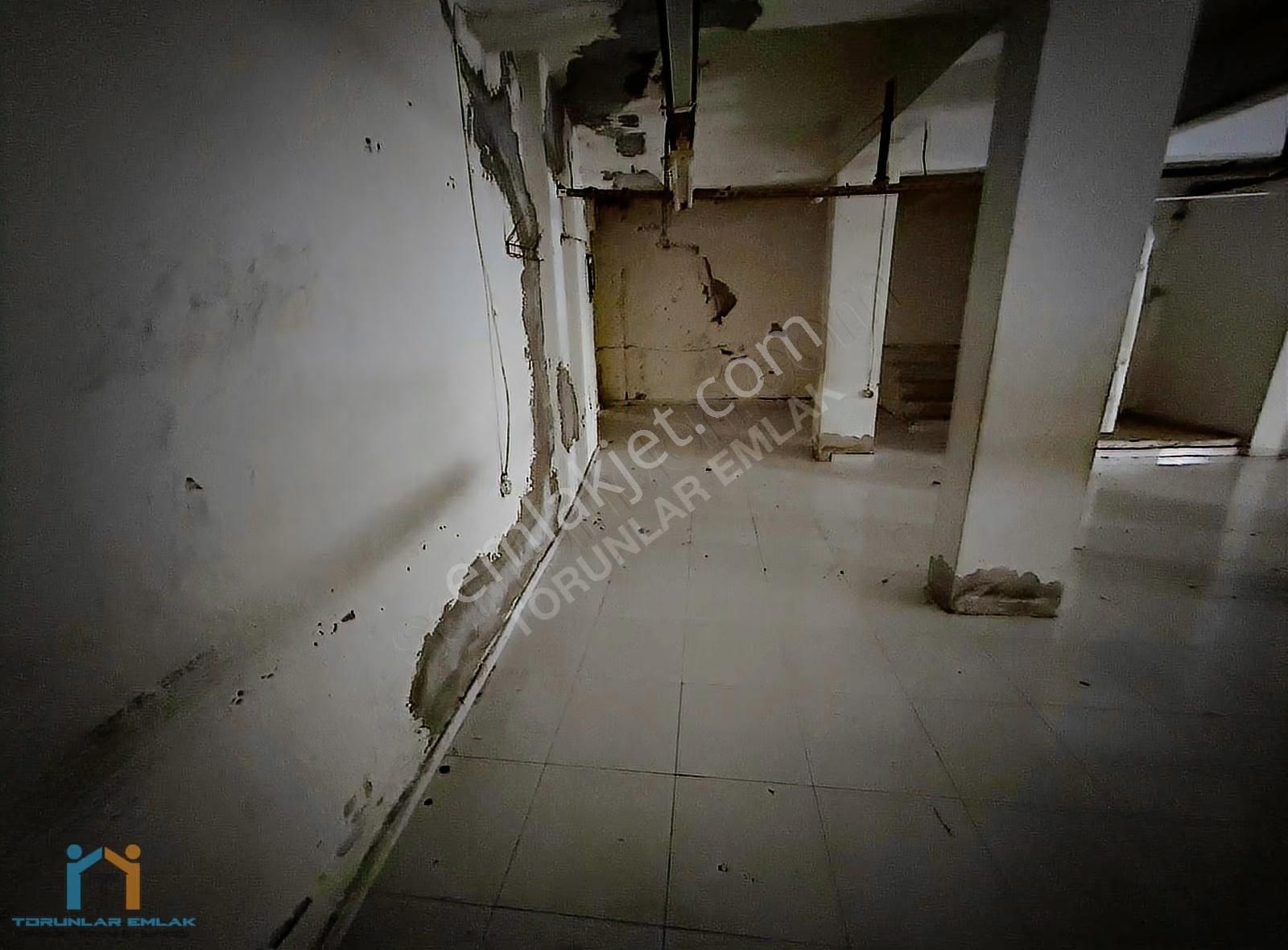 Torunlar Emlak Bağcılar Yıldıztepe De Kiralık Bodrum Dükkan - Görsel 6