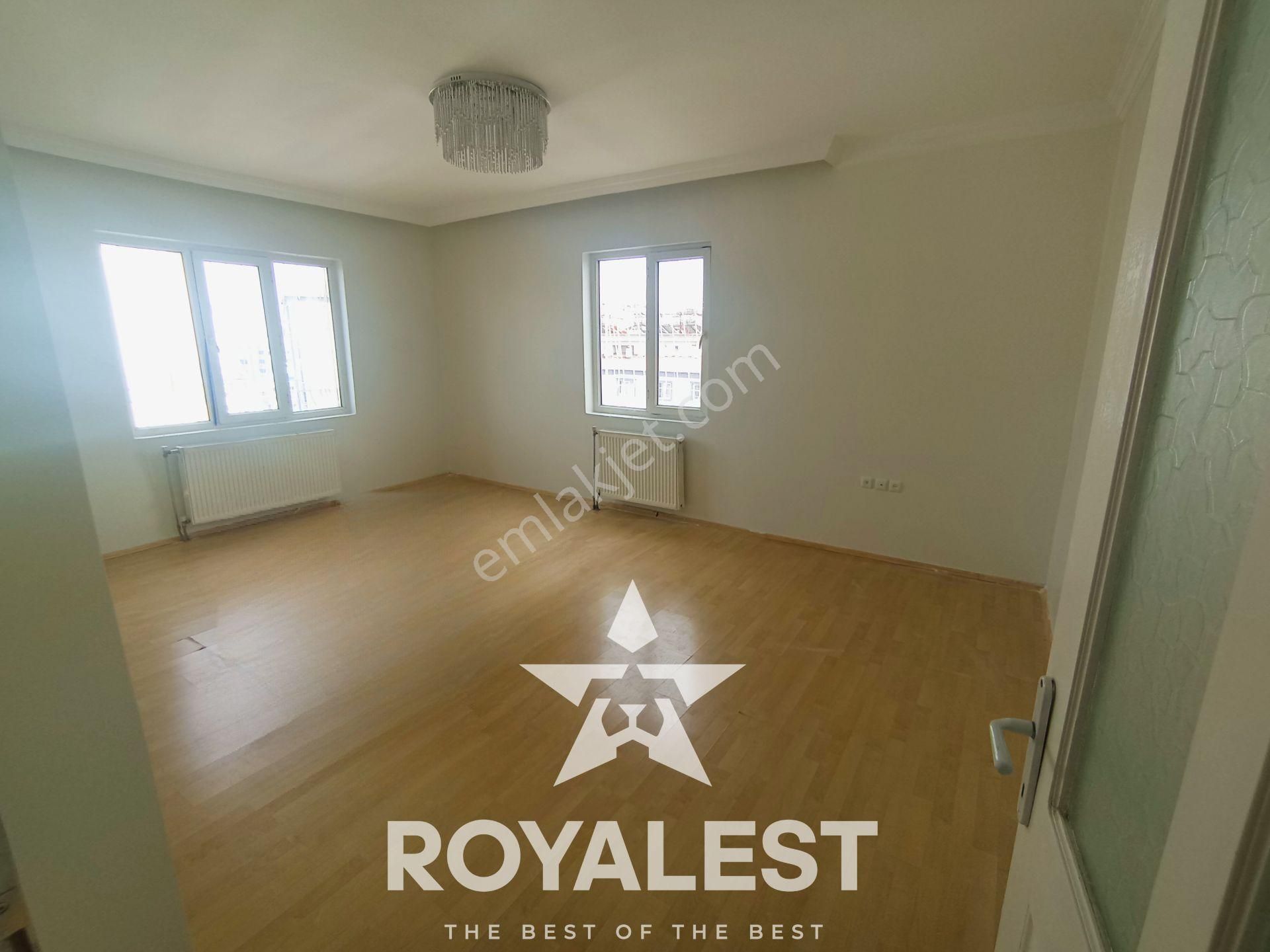 Royalest'ten Güvenlikli Site İçi Ara Kat Karataş'ta En Geniş 2+1 - Görsel 2