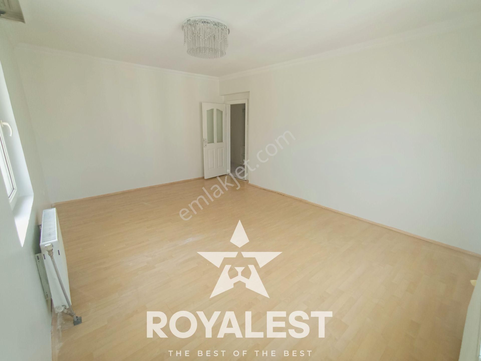 Royalest'ten Güvenlikli Site İçi Ara Kat Karataş'ta En Geniş 2+1