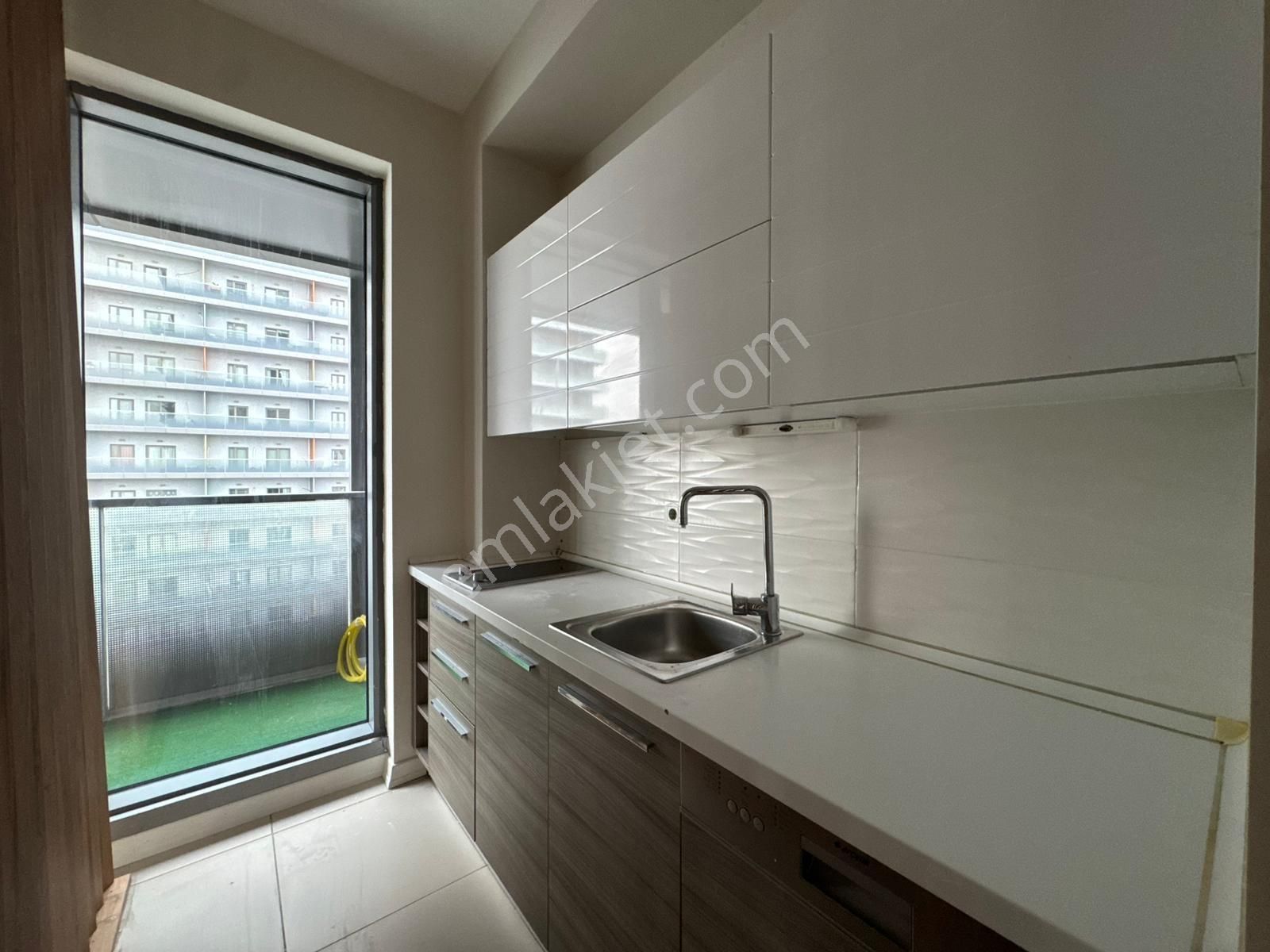 Sembol İstanbul Residance'da Kiralık 1+1 Temiz Balkonlu Daire - Görsel 15