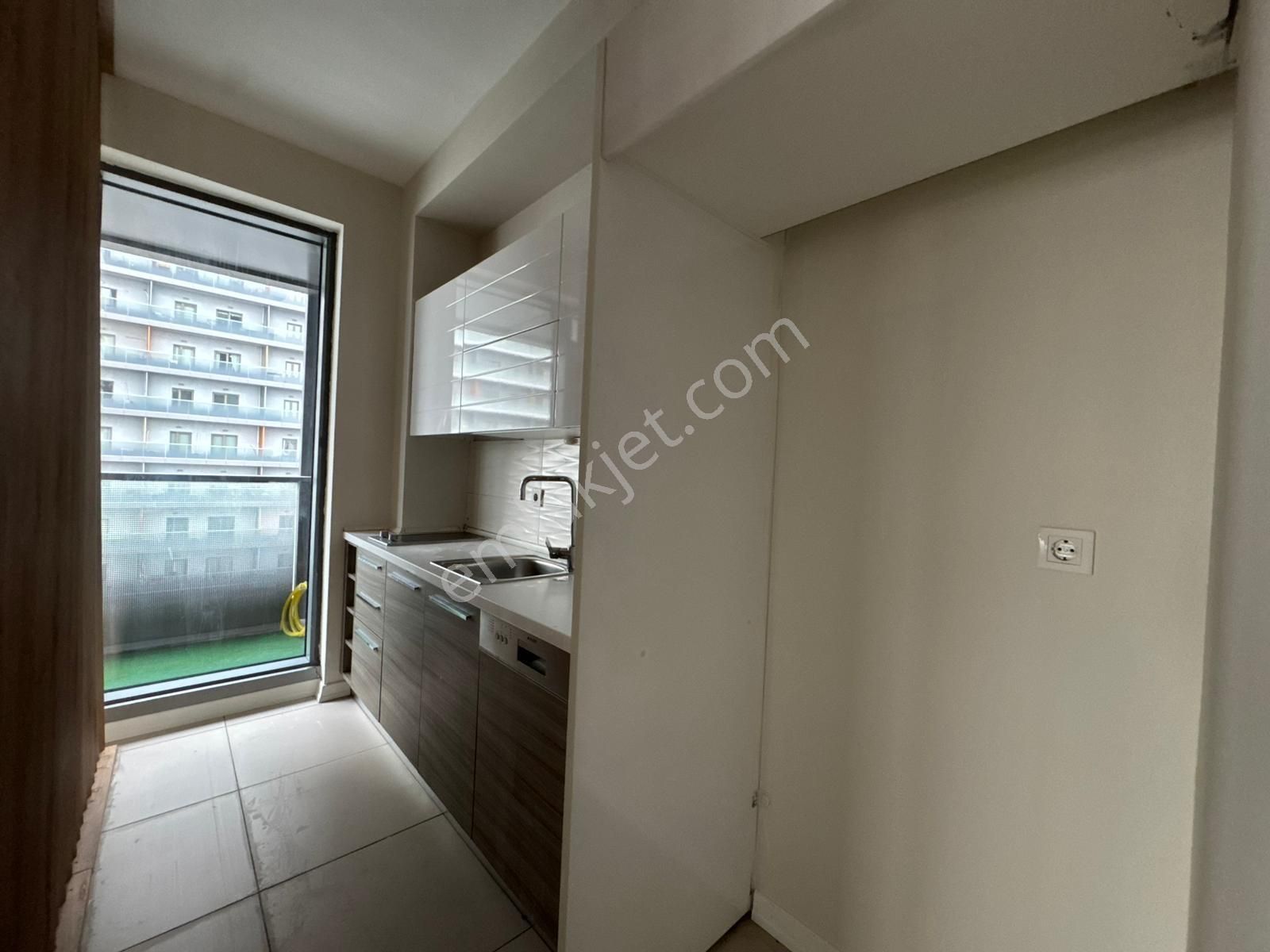 Sembol İstanbul Residance'da Kiralık 1+1 Temiz Balkonlu Daire - Görsel 18