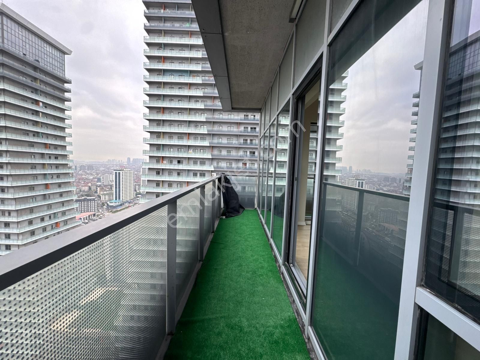 Sembol İstanbul Residance'da Kiralık 1+1 Temiz Balkonlu Daire - Görsel 11