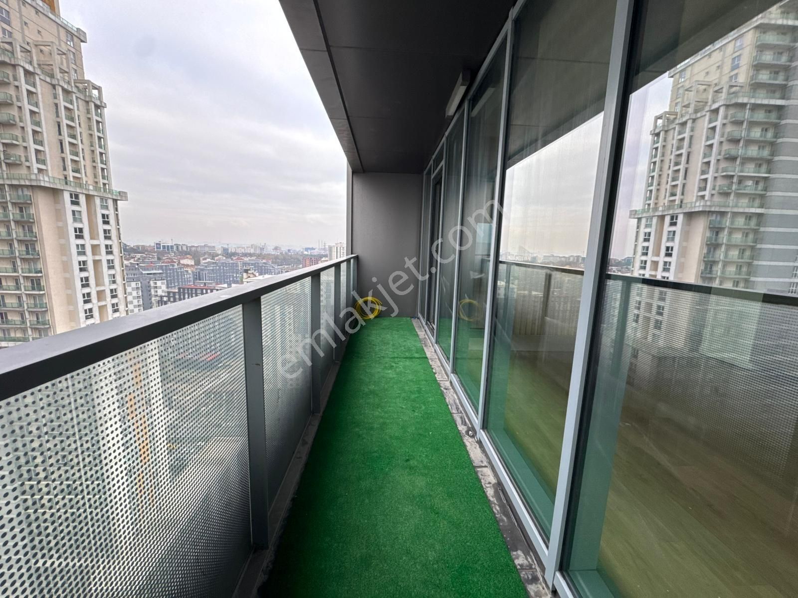 Sembol İstanbul Residance'da Kiralık 1+1 Temiz Balkonlu Daire - Görsel 8