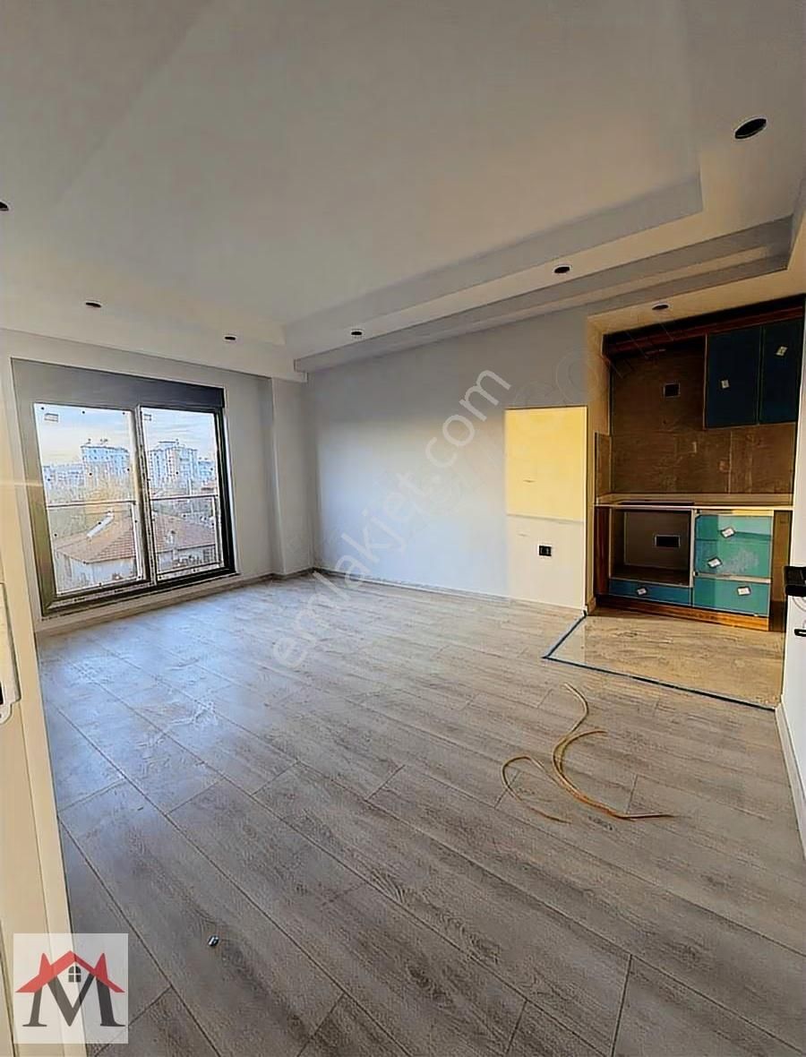 Sıfır Katta Havuzlu Geniş Kullanışlı 1+1 Yatırımlık Daire - Görsel 7