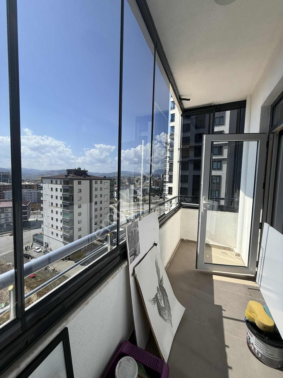 Deniz Manzaralı Havuzlu Sitede Lüks 3+1 Daire - Görsel 12