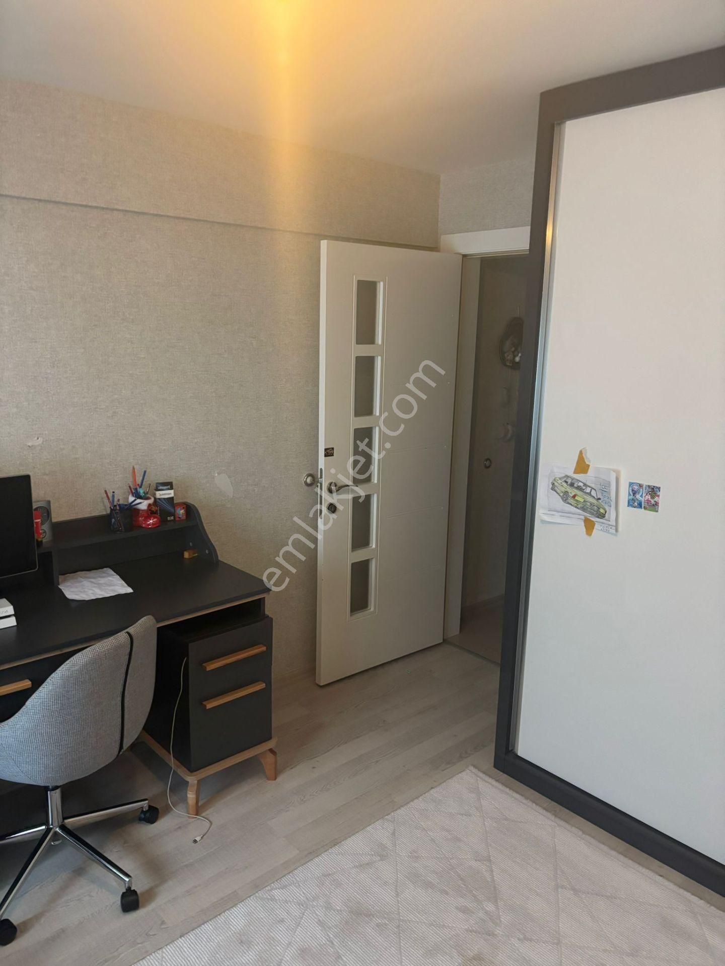 Kaan Emlaktan Zümrütevler De Yerdenısıtmalı 2+1 Kiralık Daire - Görsel 8