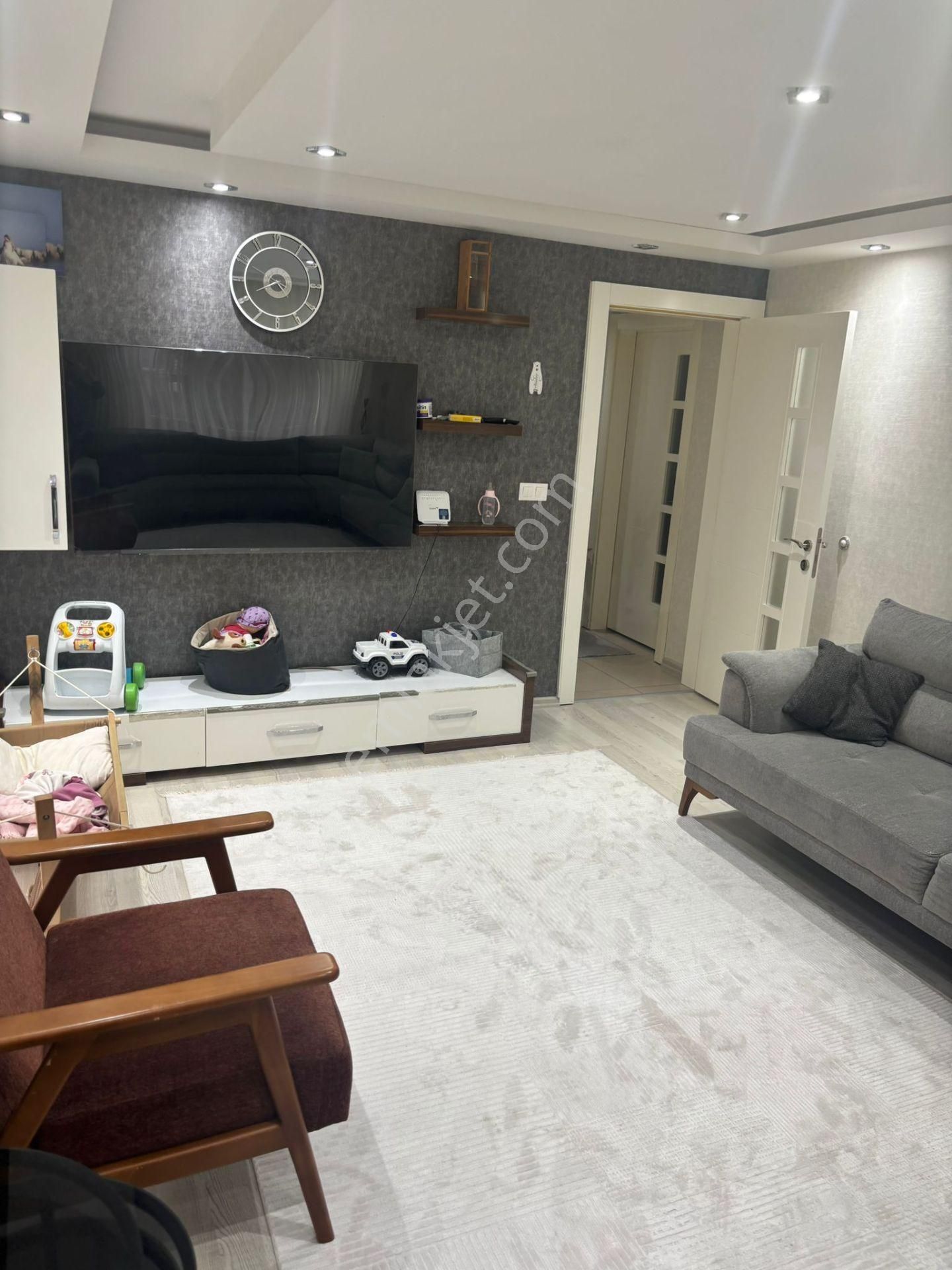 Kaan Emlaktan Zümrütevler De Yerdenısıtmalı 2+1 Kiralık Daire - Görsel 2