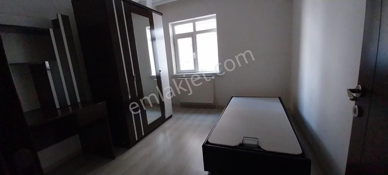 Tepebaşı Mahallesinde Ara Katta Manzaralı Full Yapılı Satılık Daire - Görsel 26