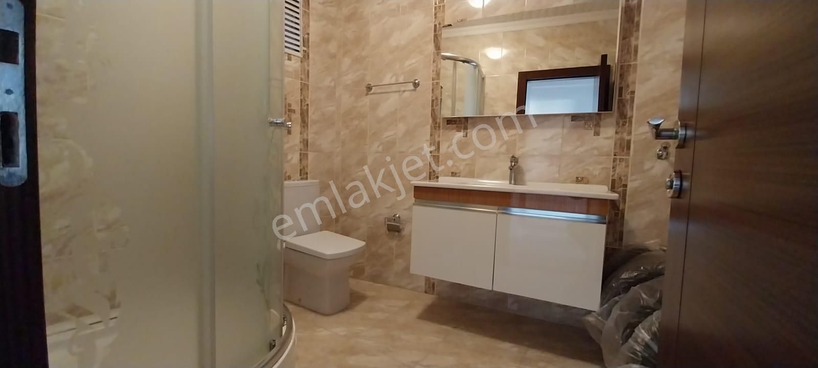 Tepebaşı Mahallesinde Ara Katta Manzaralı Full Yapılı Satılık Daire - Görsel 33