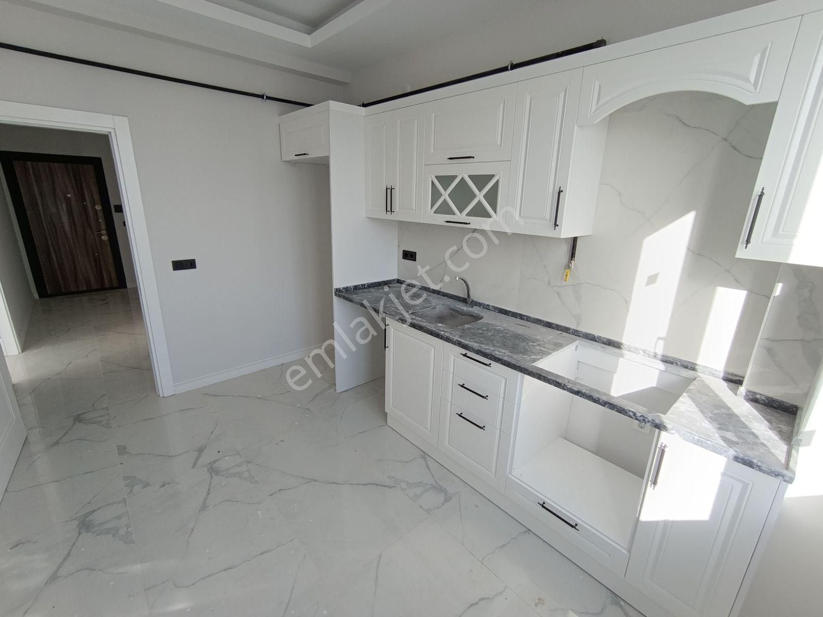 Kamalıda Caddeye Cephe Geniş 2+1 - Görsel 6