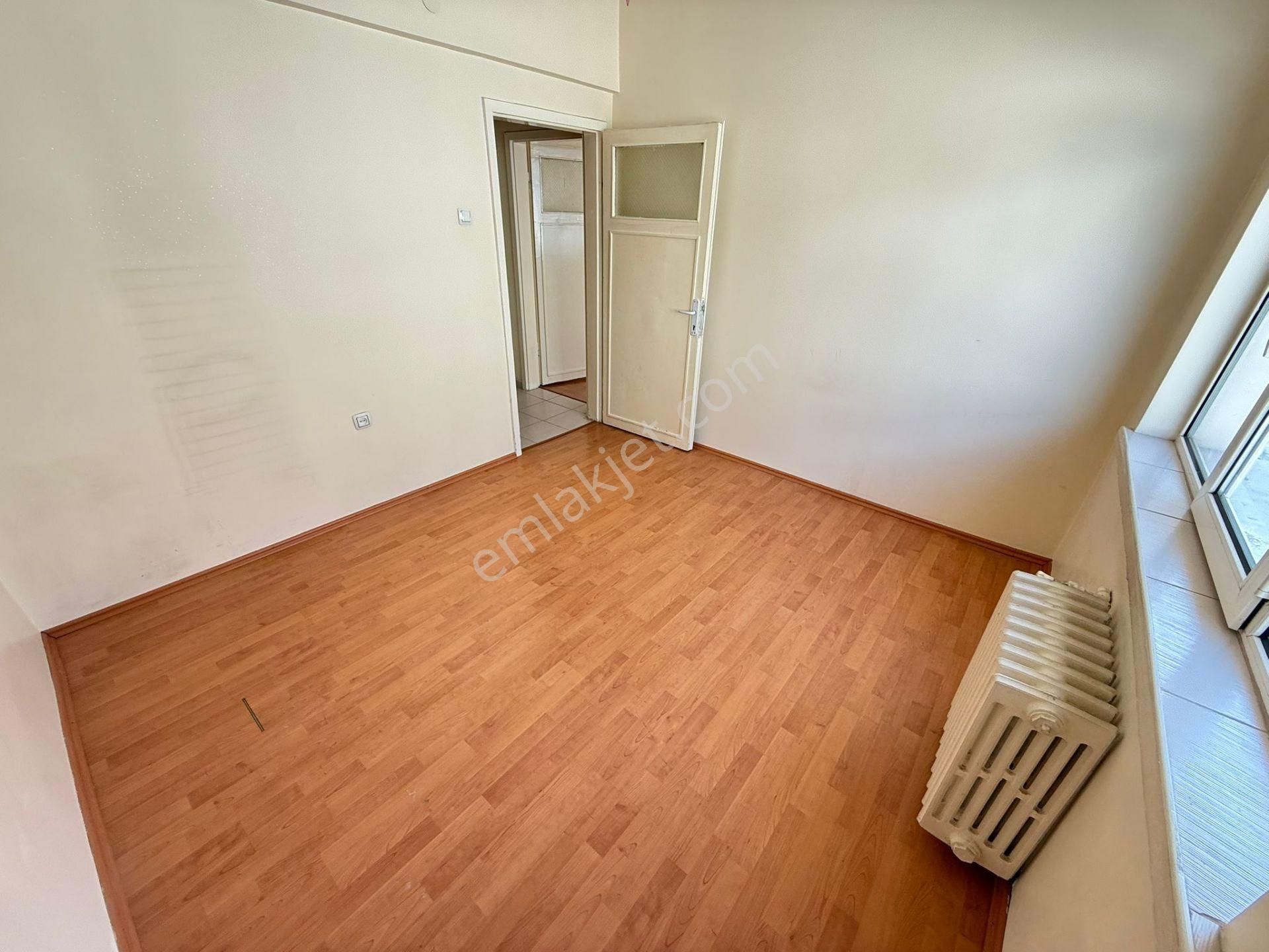 Yakacık Mah Katta 3+1 1 Bağımlı Yapılı Geniş Manzaralı Daha Ne Olsun - Görsel 22