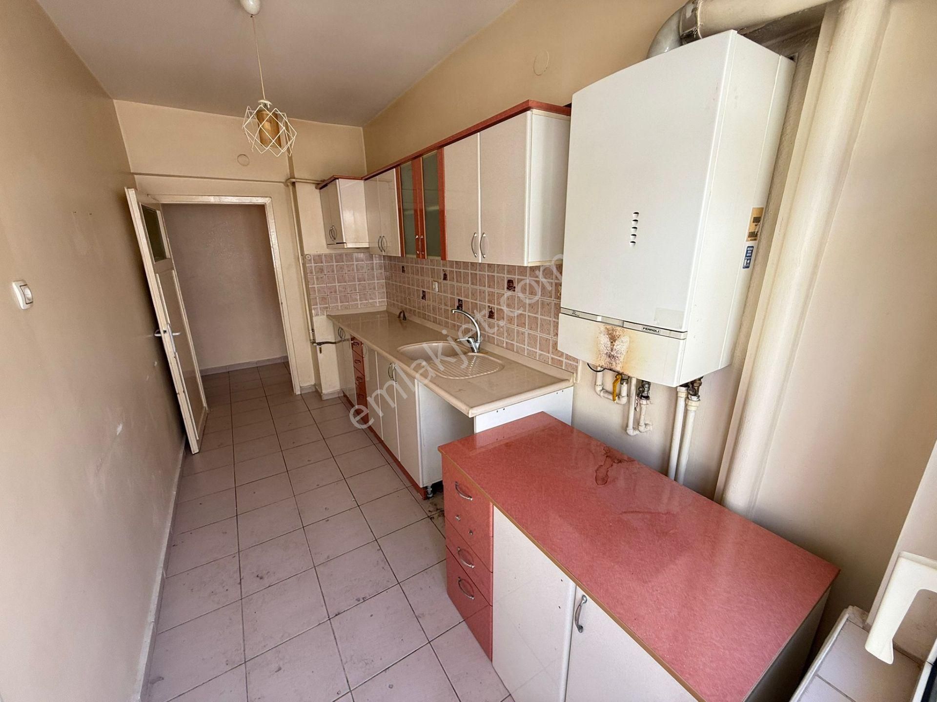 Yakacık Mah Katta 3+1 1 Bağımlı Yapılı Geniş Manzaralı Daha Ne Olsun - Görsel 10