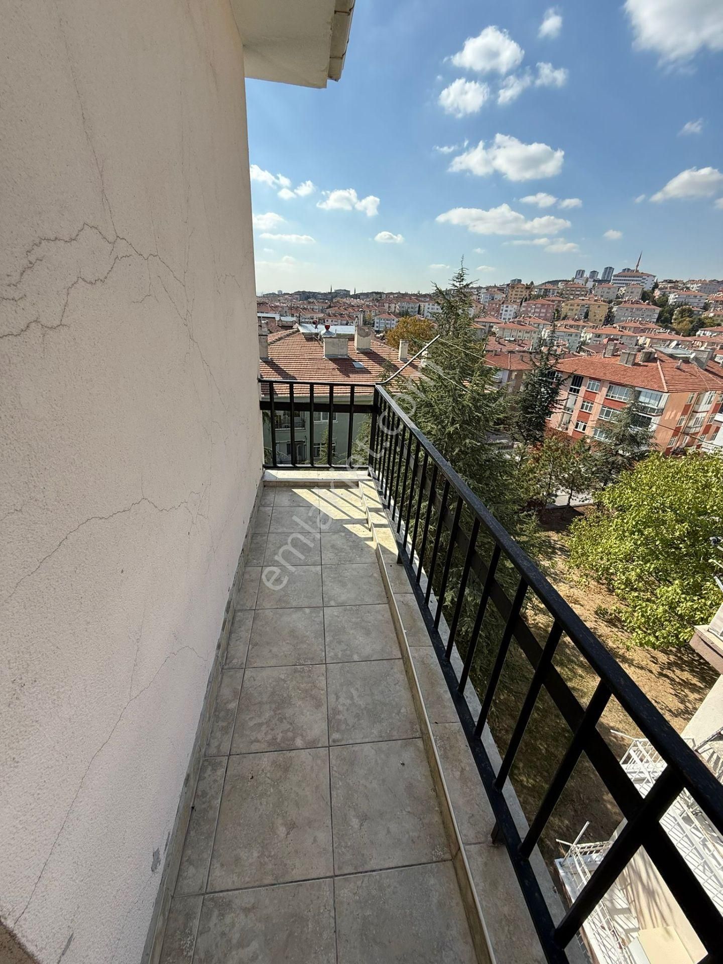 Yakacık Mah Katta 3+1 1 Bağımlı Yapılı Geniş Manzaralı Daha Ne Olsun - Görsel 13