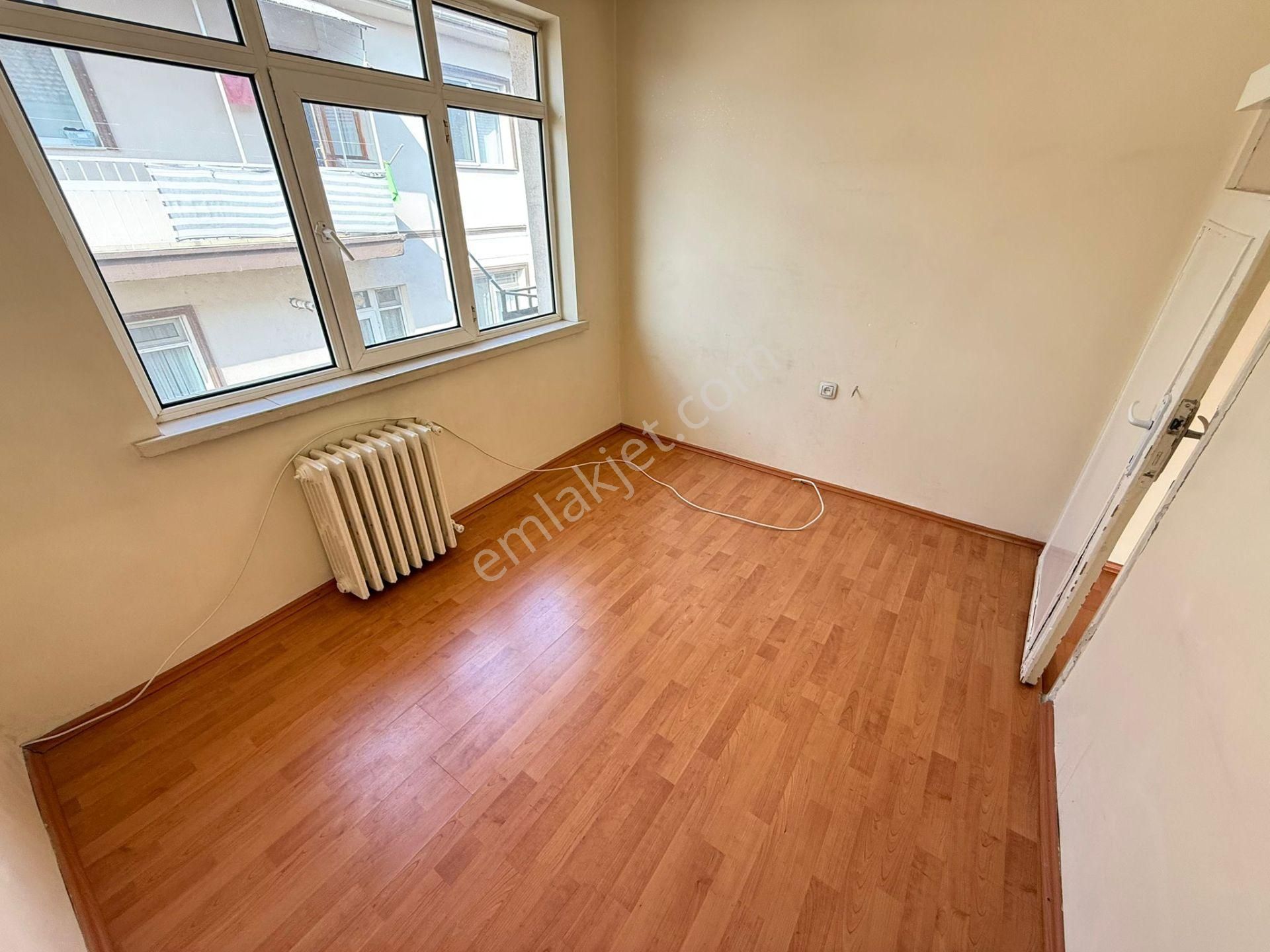 Yakacık Mah Katta 3+1 1 Bağımlı Yapılı Geniş Manzaralı Daha Ne Olsun - Görsel 21