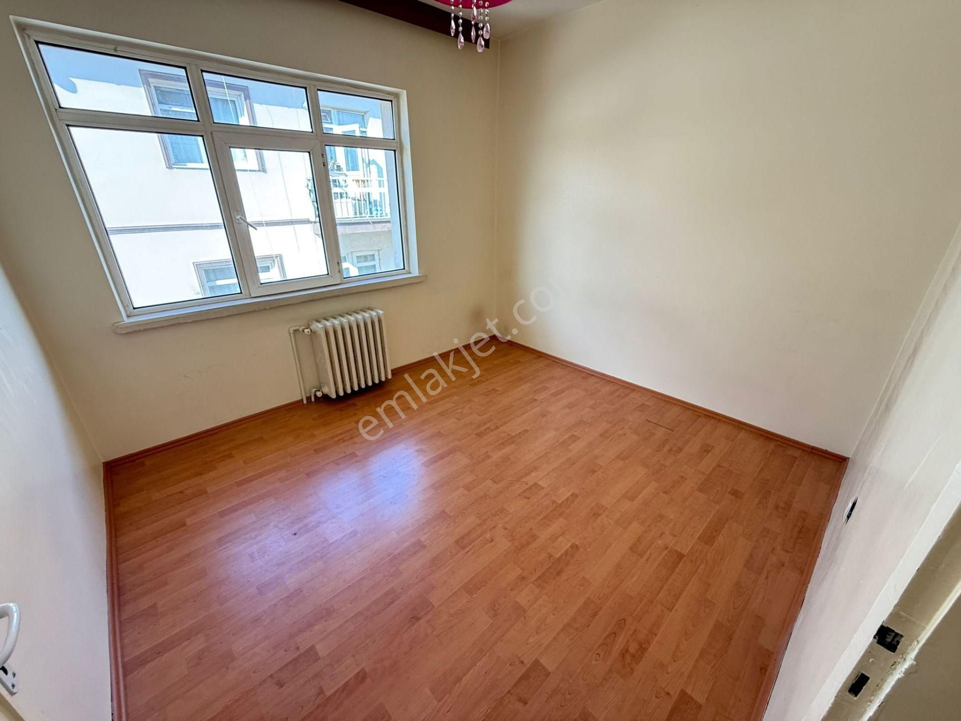 Yakacık Mah Katta 3+1 1 Bağımlı Yapılı Geniş Manzaralı Daha Ne Olsun - Görsel 19