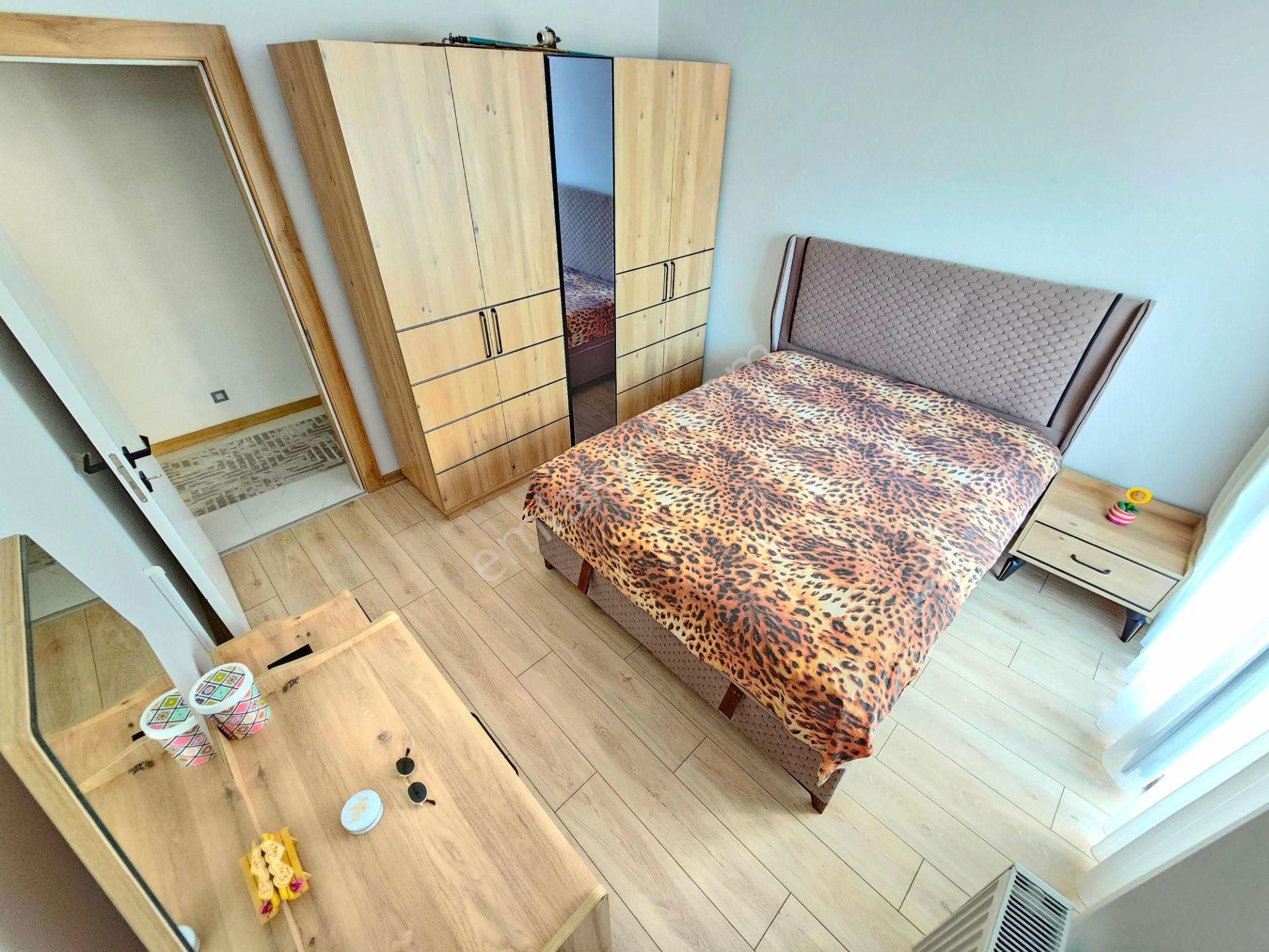 Gürsoy'dan Pazar Sokağında Denize 300m Ön Cephe Full Eşyalı 1+1 - Görsel 30