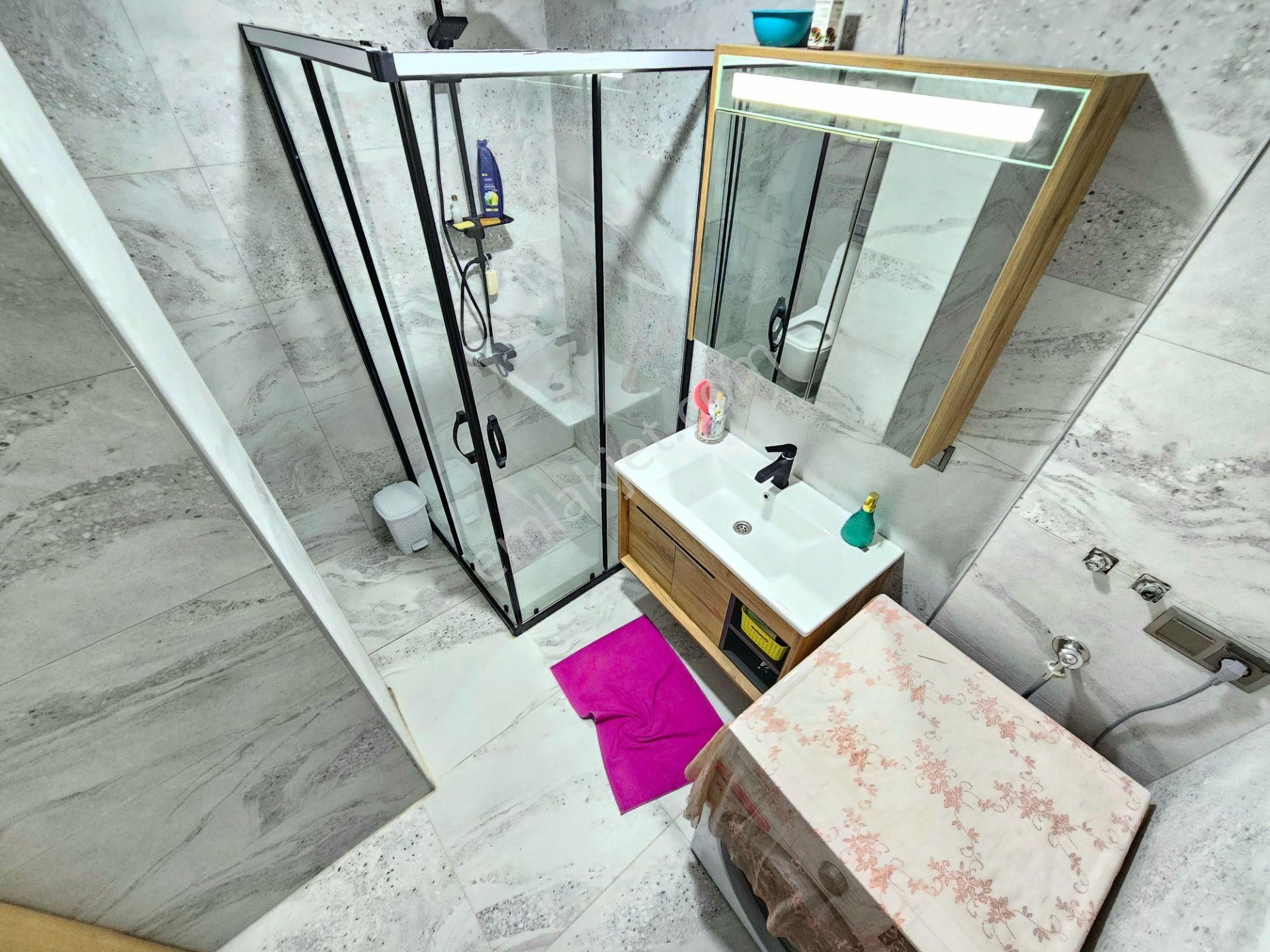 Gürsoy'dan Pazar Sokağında Denize 300m Ön Cephe Full Eşyalı 1+1 - Görsel 25