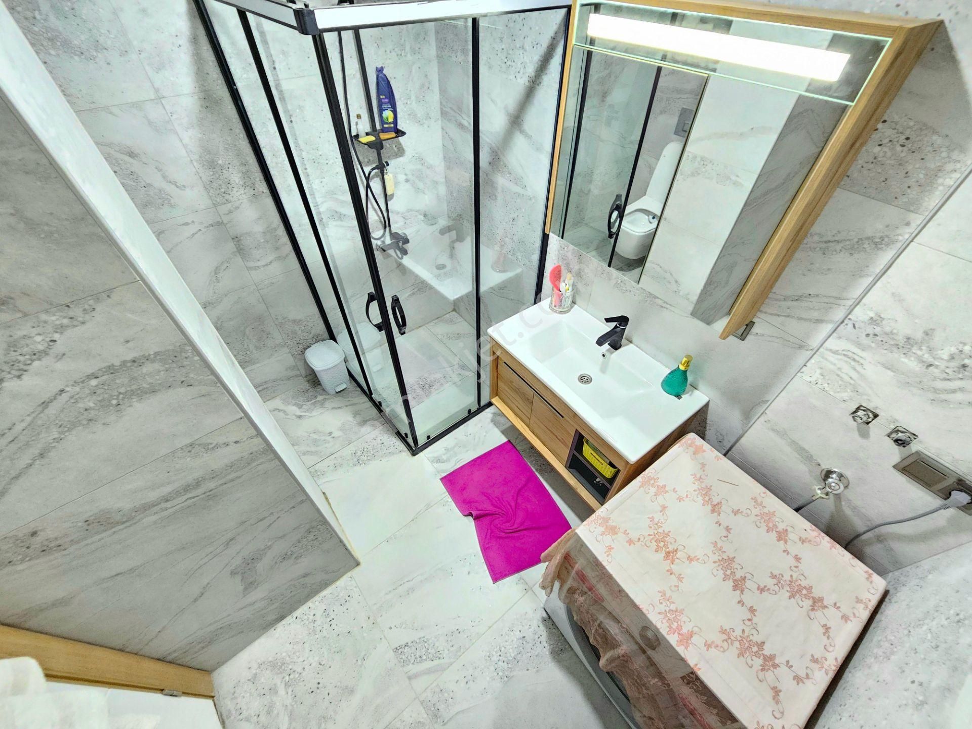 Gürsoy'dan Pazar Sokağında Denize 300m Ön Cephe Full Eşyalı 1+1 - Görsel 28