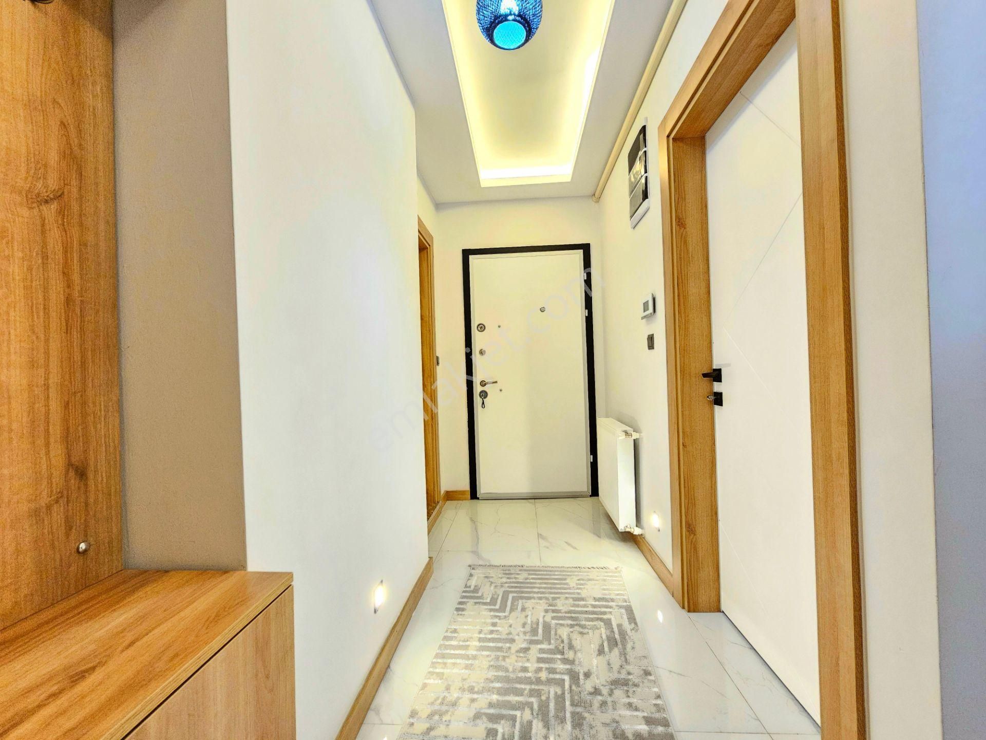 Gürsoy'dan Pazar Sokağında Denize 300m Ön Cephe Full Eşyalı 1+1 - Görsel 6