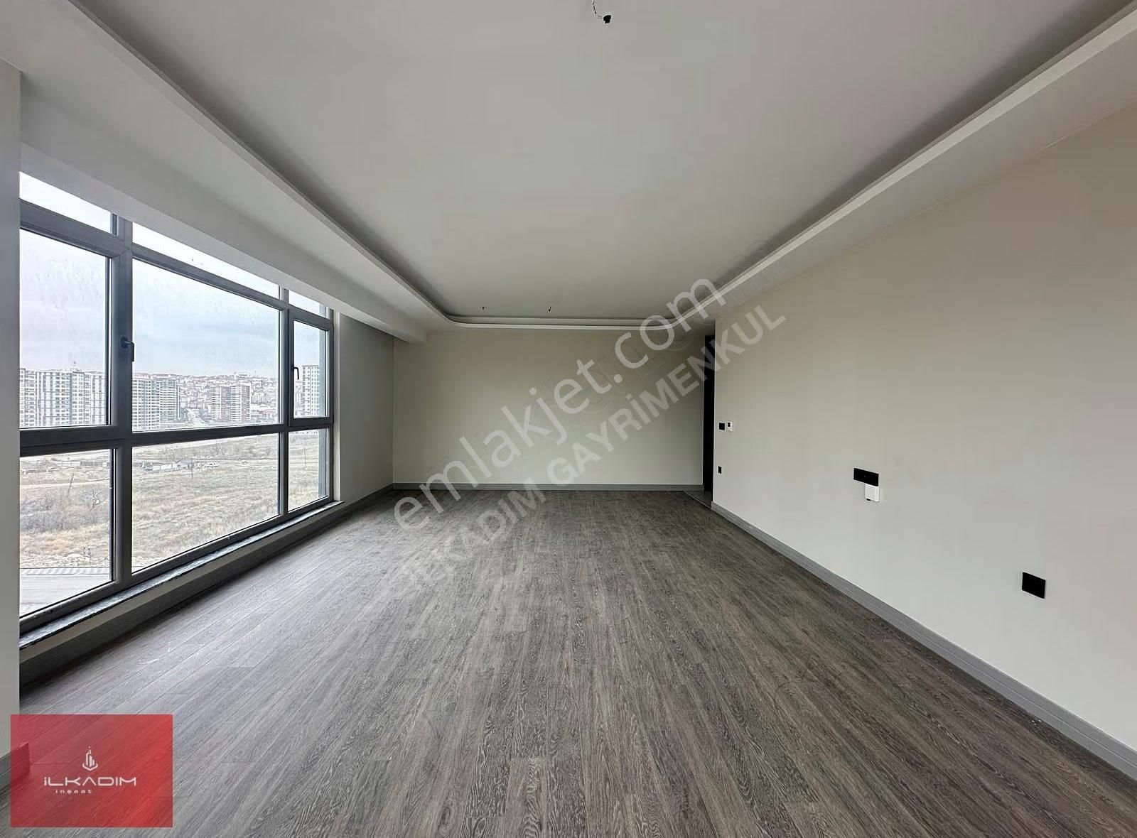 Ovacık'ta Kapalı Havuzlu Saunalı Güvenlikli Sitede Bulvar Cephe - Görsel 16