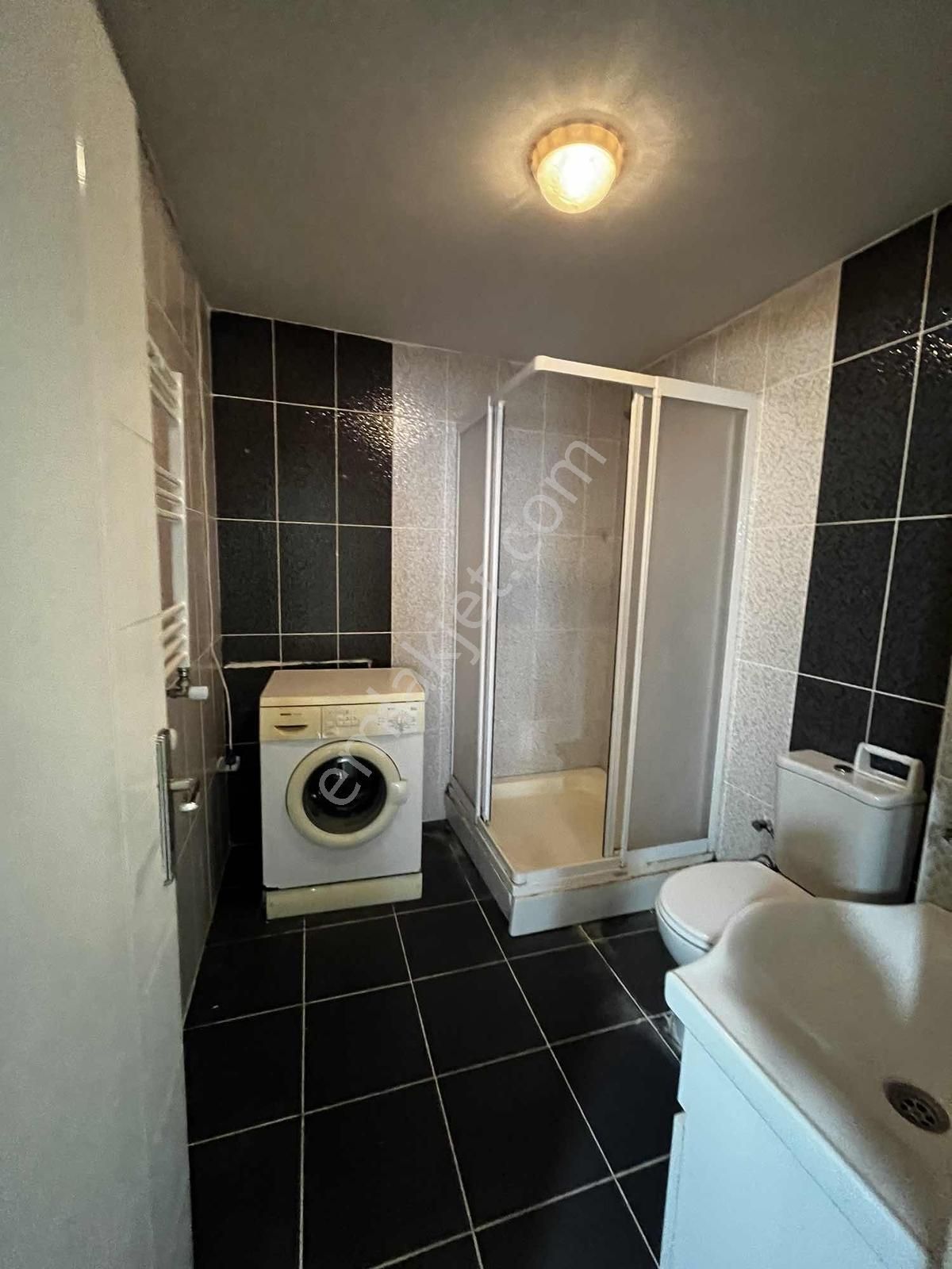 Hürriyet Mahallesinde Metroya Yakın 1+1 Eşyalı Kiralık Daire - Görsel 8