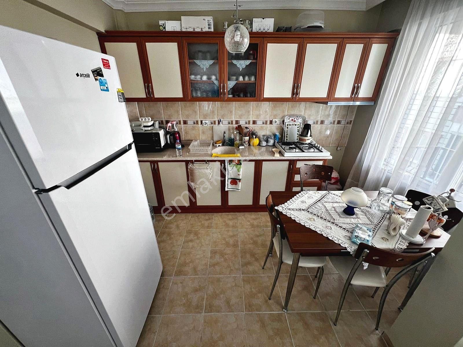 🔵🔵aktiften Akçay'da Hayallerindeki Genişlik Aradığın Ferahlık; Ön Cephe Arakat 3+1 Masrafsız Daire - Görsel 5