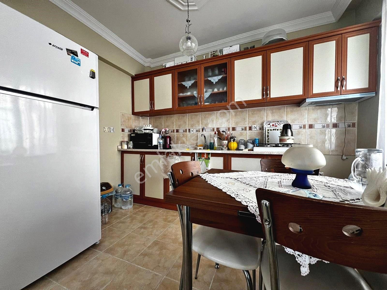 🔵🔵aktiften Akçay'da Hayallerindeki Genişlik Aradığın Ferahlık; Ön Cephe Arakat 3+1 Masrafsız Daire - Görsel 9