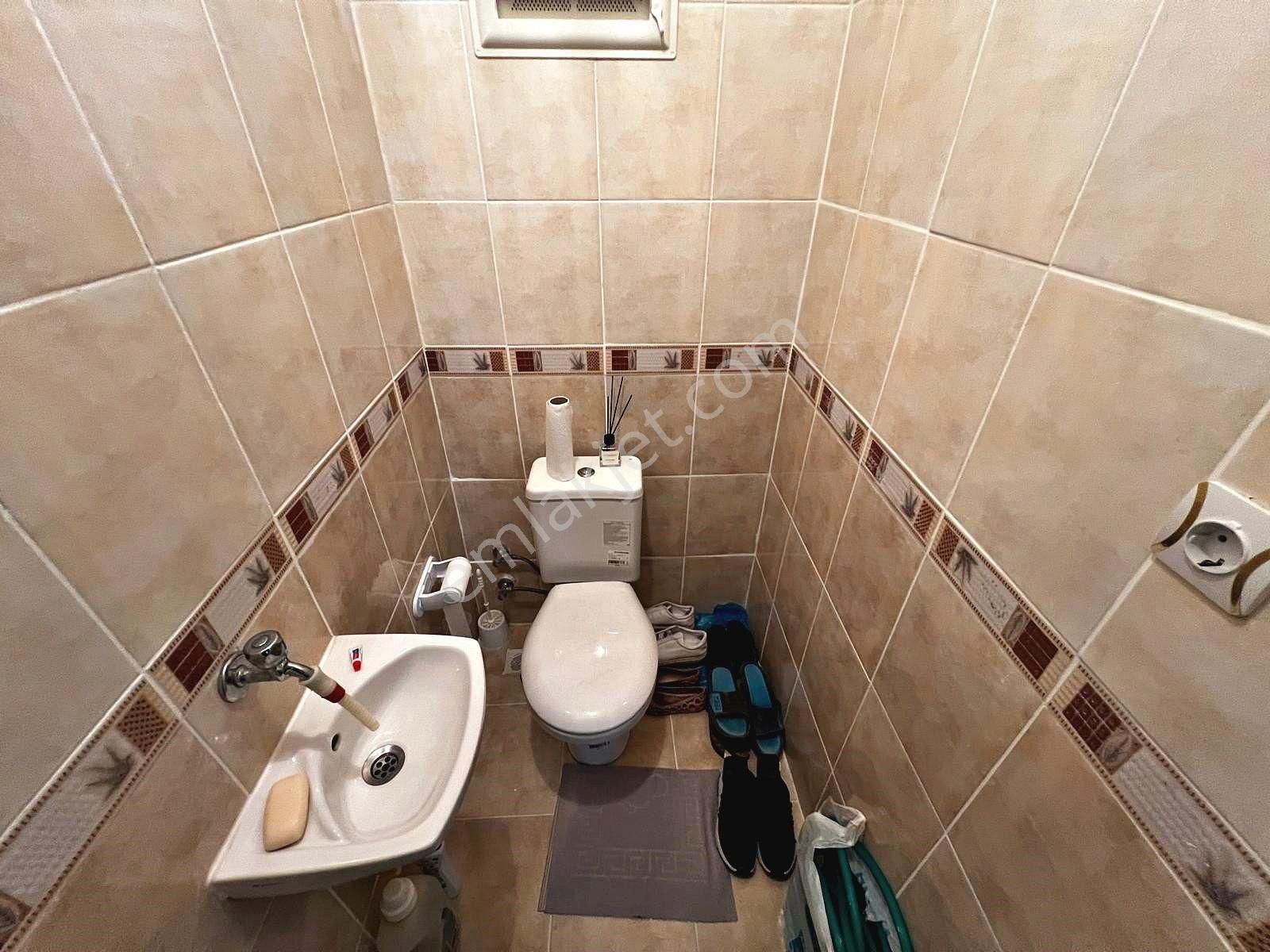 🔵🔵aktiften Akçay'da Hayallerindeki Genişlik Aradığın Ferahlık; Ön Cephe Arakat 3+1 Masrafsız Daire - Görsel 19