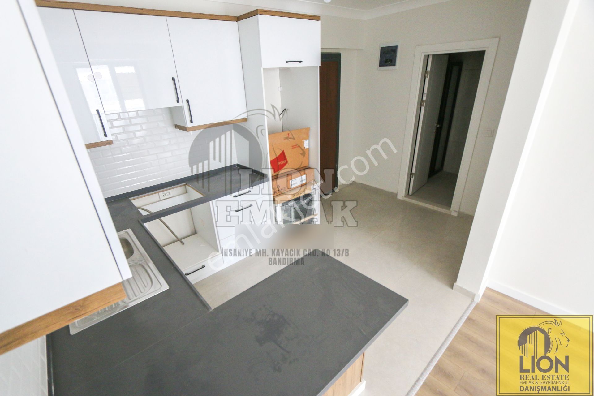 Lıon Emlak'tan 600 Evler'de Adliye Ve Nüfus Yakını Özel Tasarım Kiralık 1+1 Daire - Görsel 4