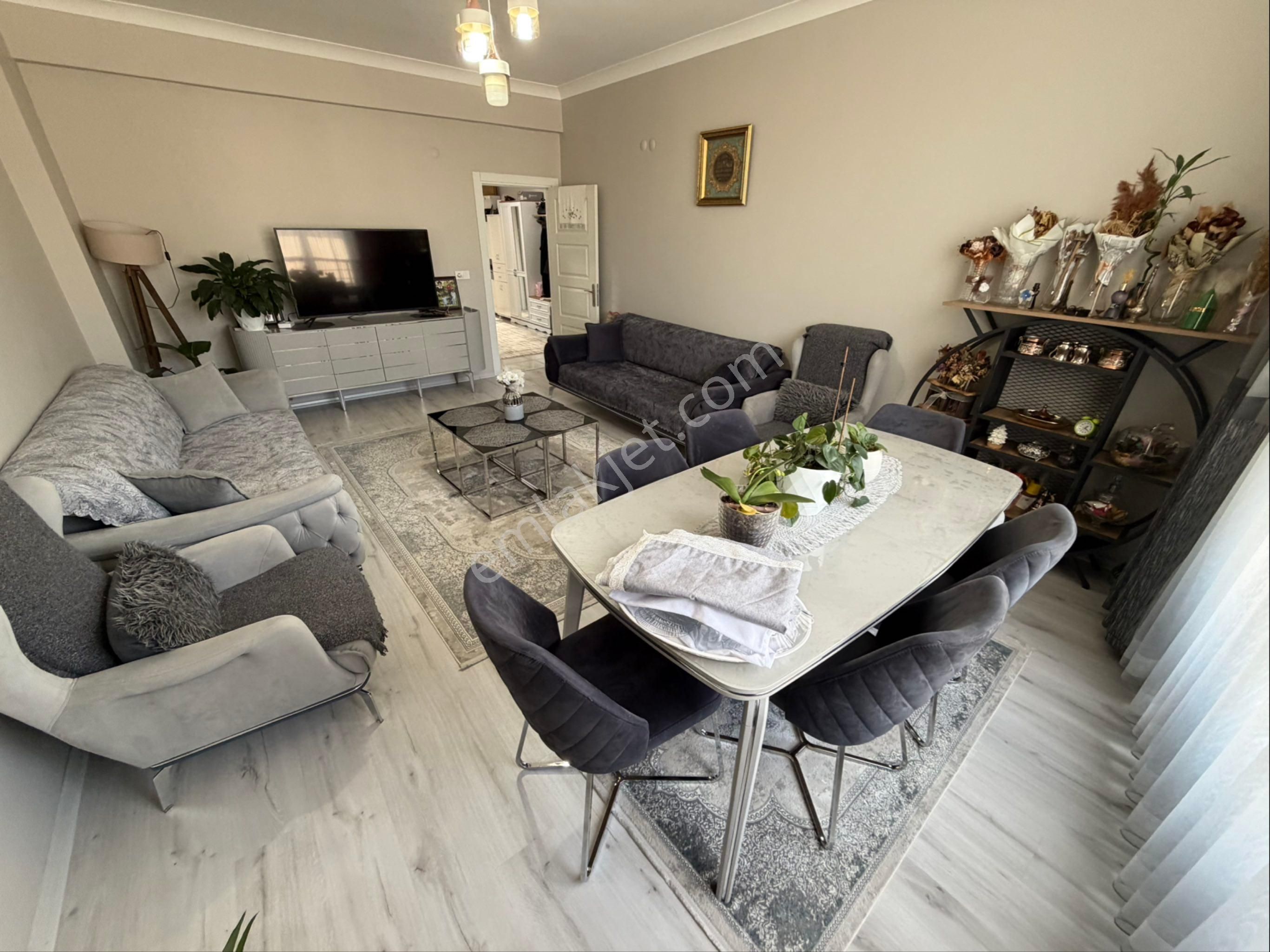 Ak Auto Gayrimenkul'den Çınarlı Mah. Satılık 2+1 Daıre - Görsel 6