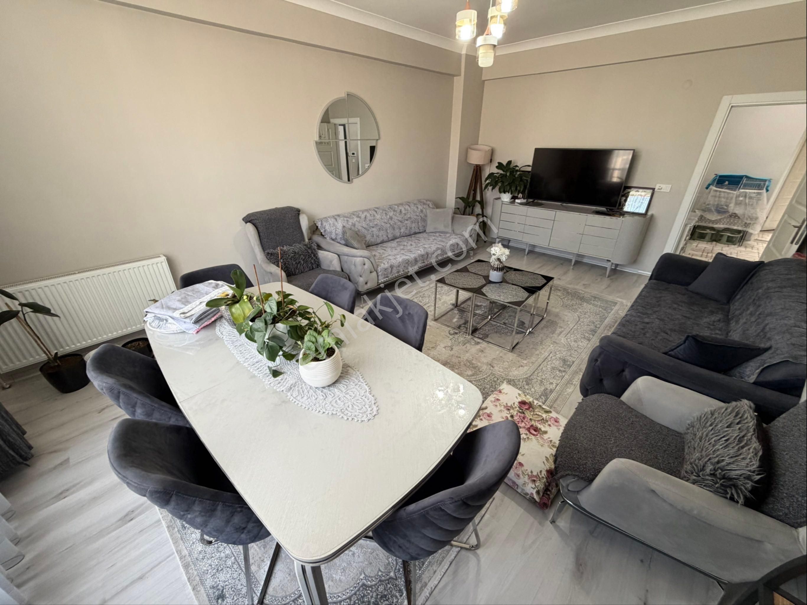 Ak Auto Gayrimenkul'den Çınarlı Mah. Satılık 2+1 Daıre - Görsel 7