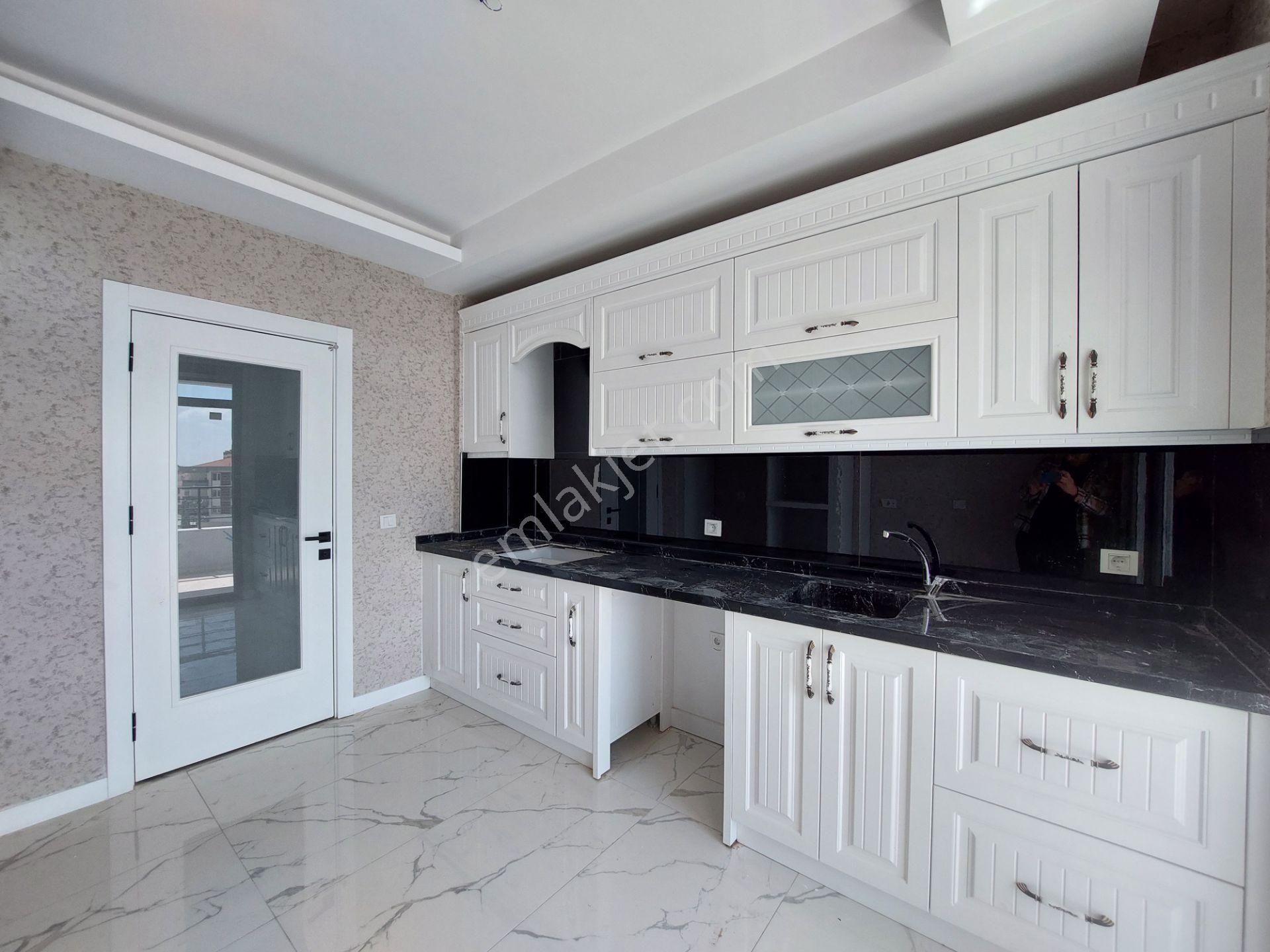 S.eyyübi Mahallesinde İşyapar Gayrimenkul’den 3+1 165 M² Satılık Lüx Sıfır Daireler - Görsel 12