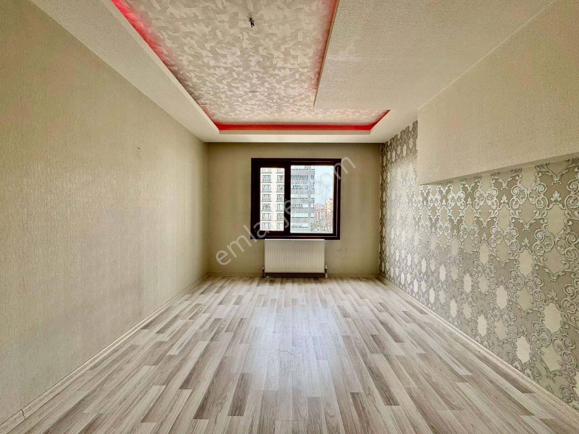 Taşcılar'dan Lüx Sitede Çift Banyolu Kilerli Full Yapılı 4+1 - Görsel 28