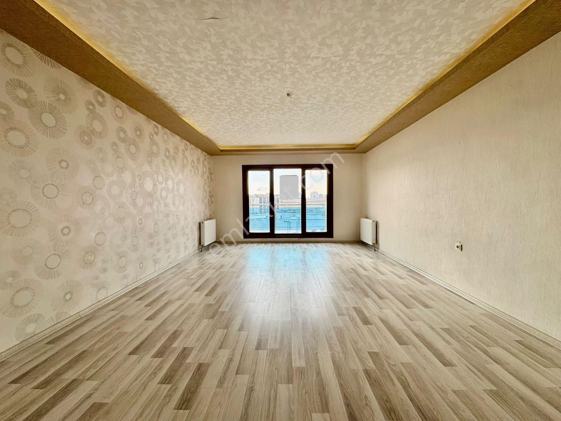Taşcılar'dan Lüx Sitede Çift Banyolu Kilerli Full Yapılı 4+1 - Görsel 9