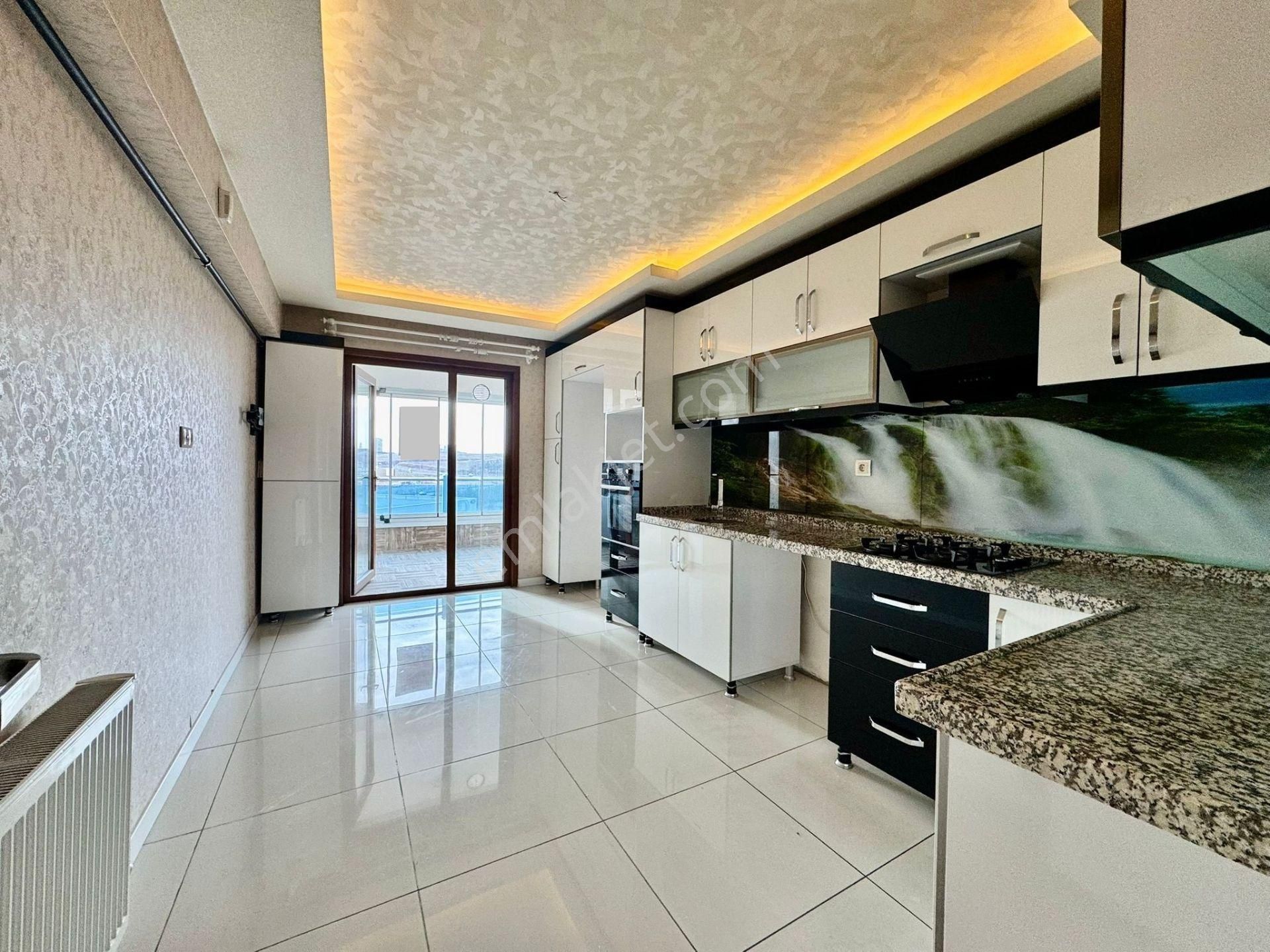 Taşcılar'dan Lüx Sitede Çift Banyolu Kilerli Full Yapılı 4+1 - Görsel 2
