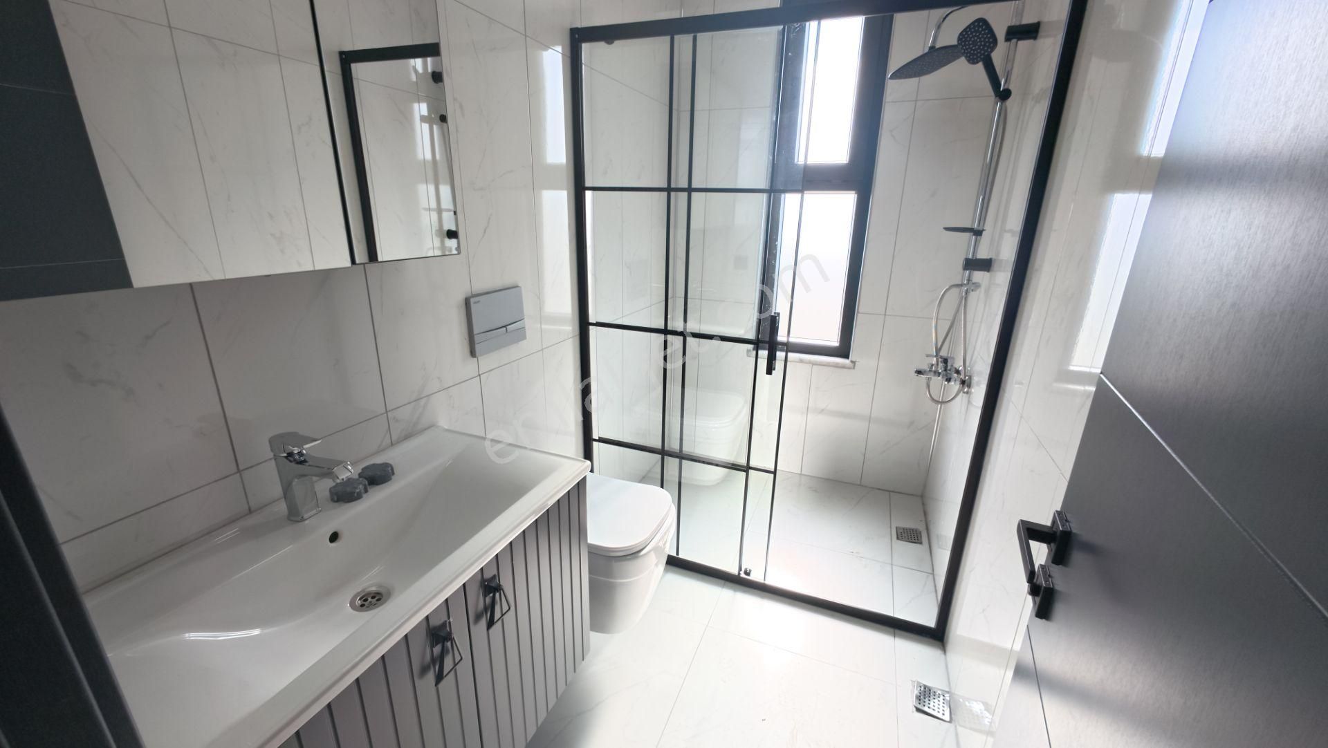 Kocaali’de Satılık 3+1 Denize Komşu Lüks Villa - Görsel 18