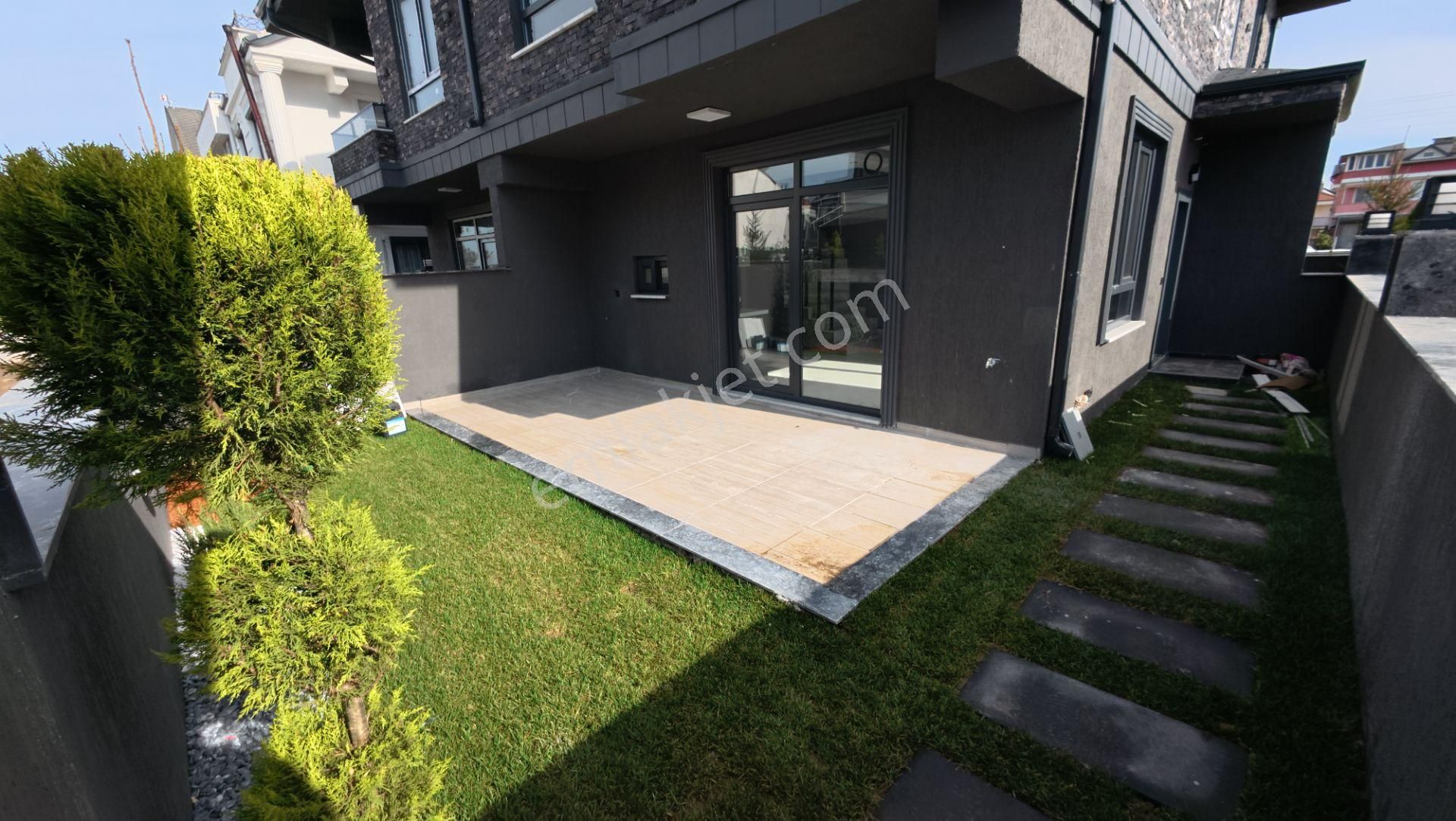 Kocaali’de Satılık 3+1 Denize Komşu Lüks Villa - Görsel 3