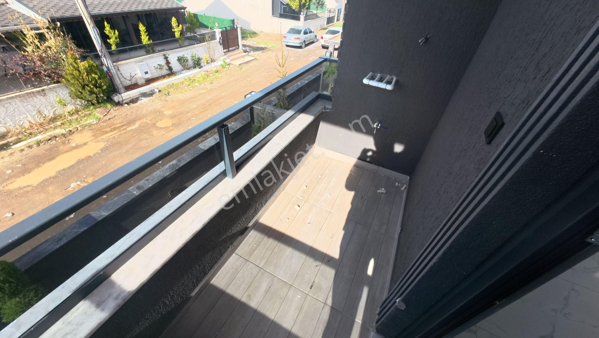 Kocaali’de Satılık 3+1 Denize Komşu Lüks Villa - Görsel 14