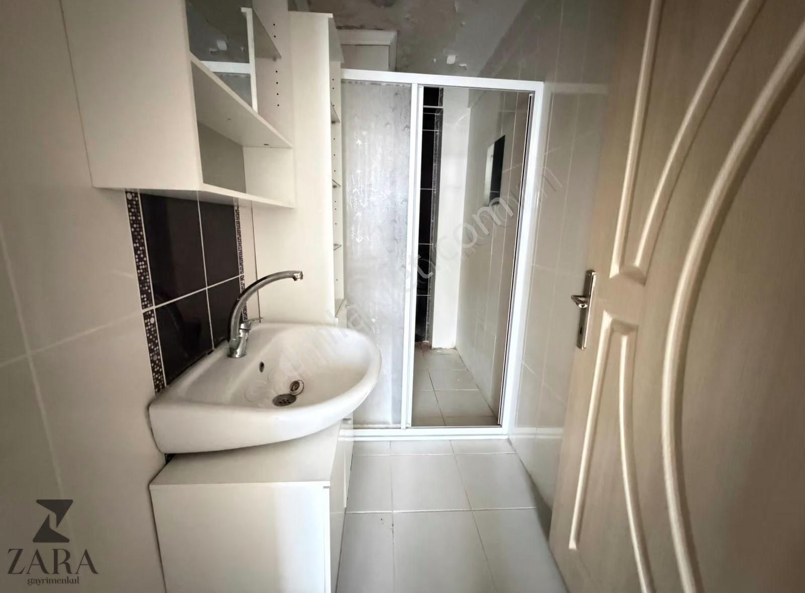 ▄zara▄durali Alıç Mh. Tek Bloklu Site'de 130m² 3+1 Kiralık Daire - Görsel 19