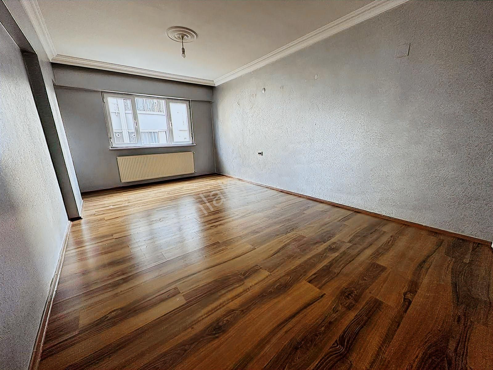 Asansörlü Çift Cephe Aydınlık Balkonlu Geniş 2+1 Kiralık Daire - Görsel 7