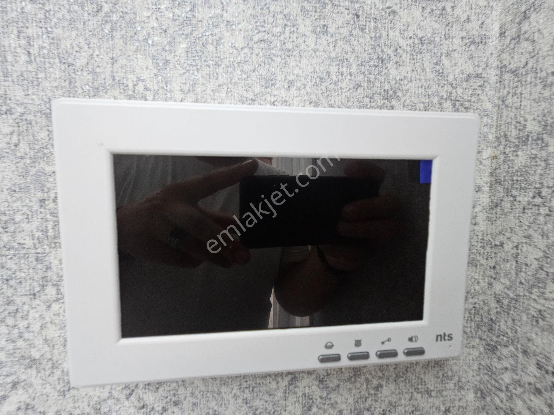 Lale Caddesi İle Osman Sultan Caddesine Yakın Müstakil Tadında Sıfır Geniş 2+1 Daire - Görsel 39