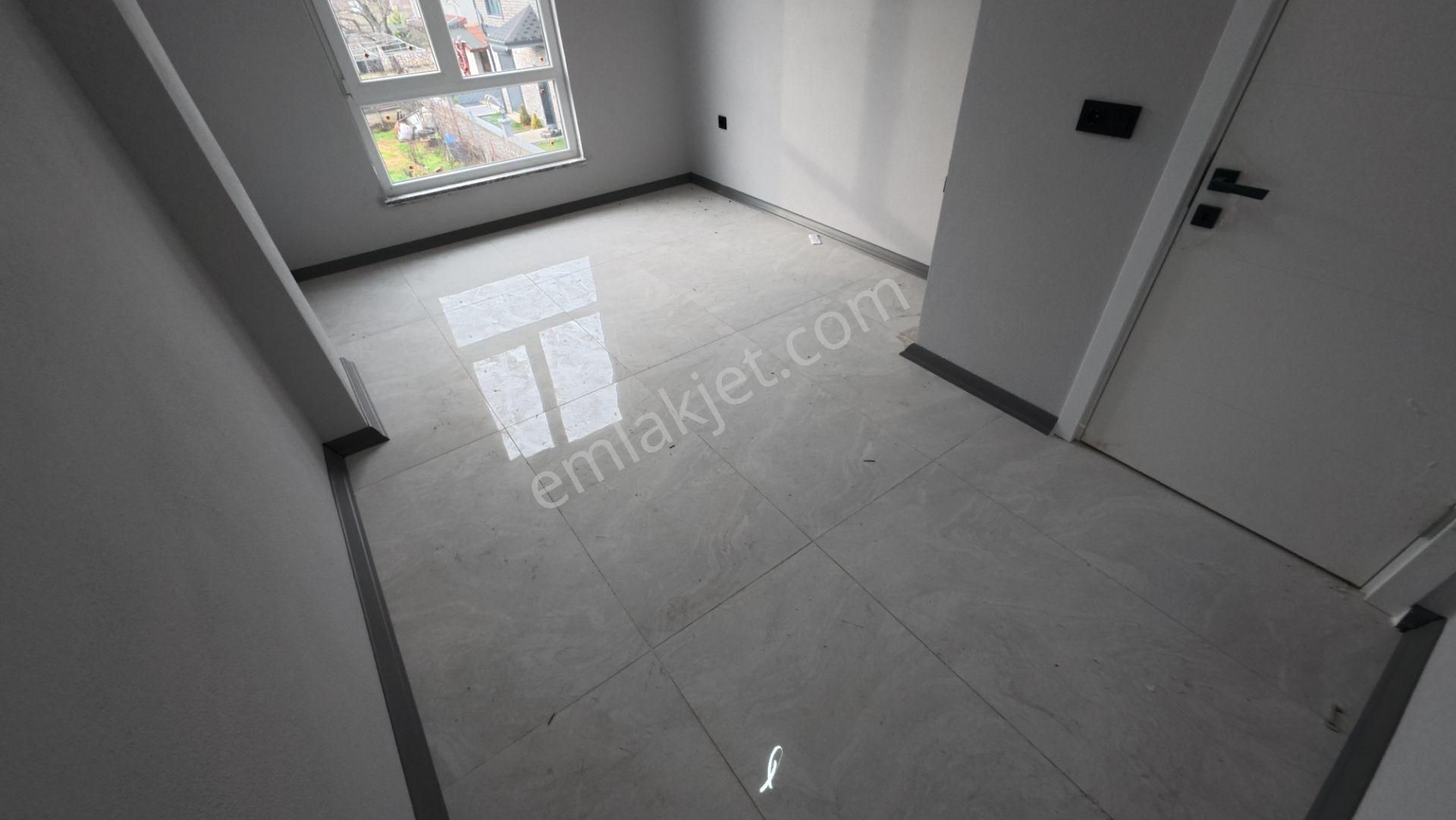 Kocaali’de Satılık 3+1 Denize Komşu Lüks Villa - Görsel 16