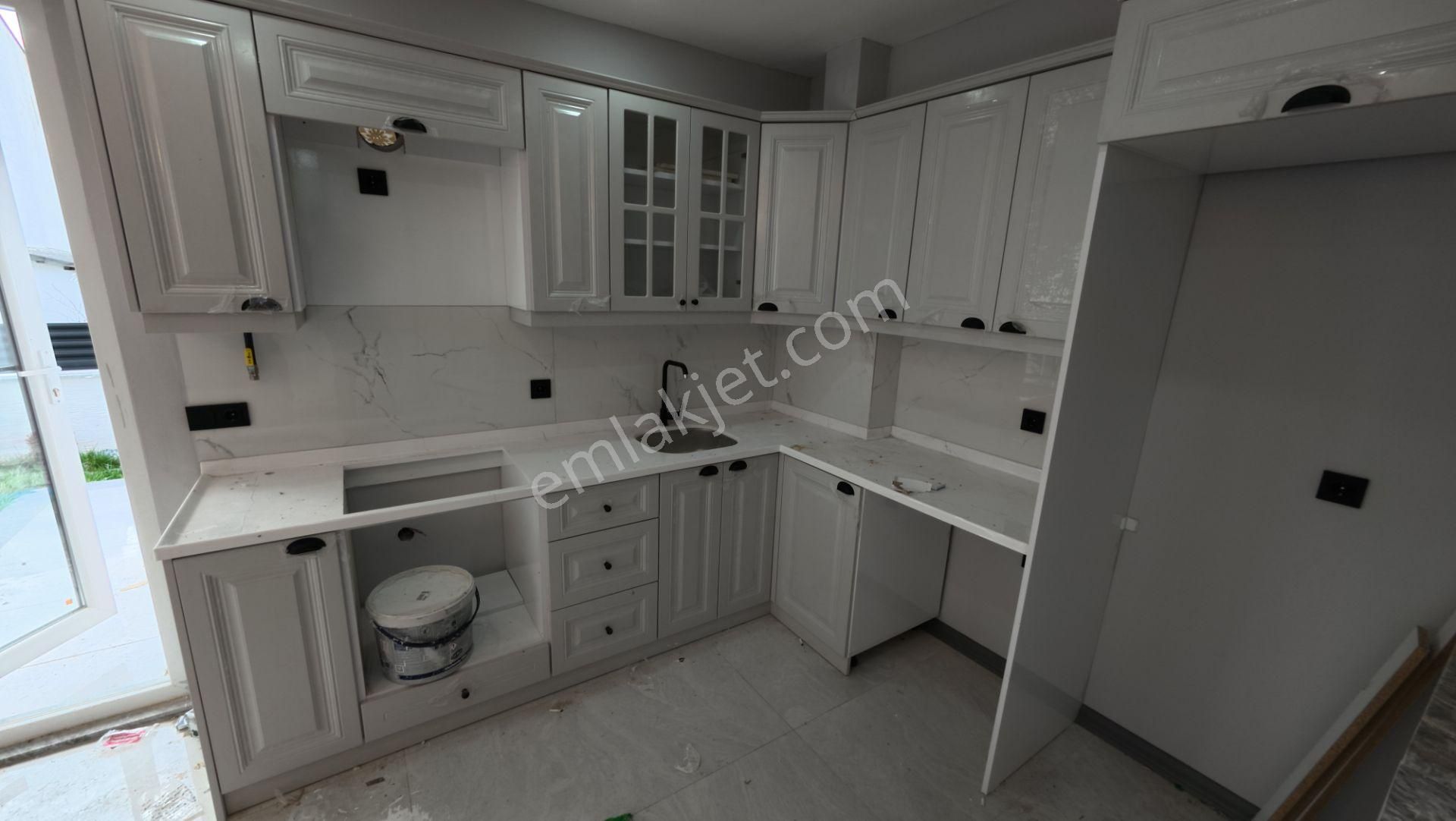 Kocaali’de Satılık 3+1 Denize Komşu Lüks Villa - Görsel 12