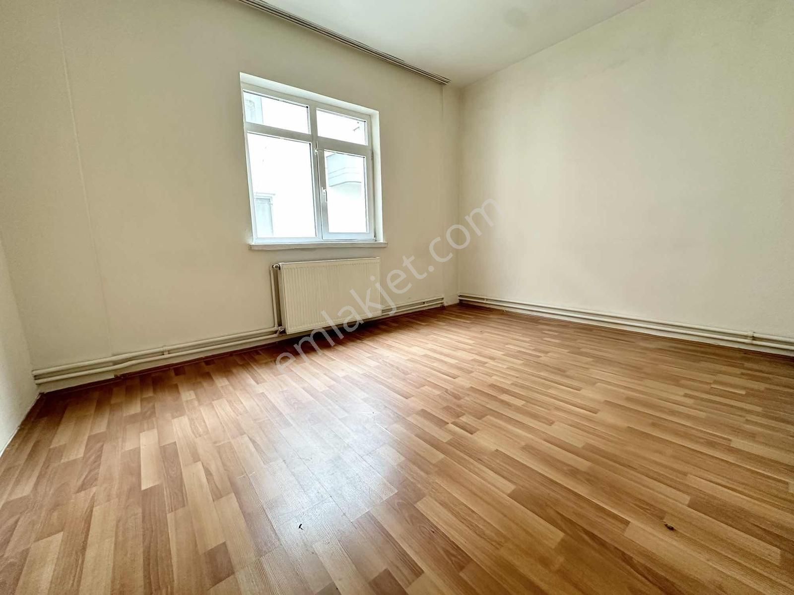 İncirli 19 Mayıs Cd. Dibinde Komple Önü Açık Manzaralı Arakat! - Görsel 8