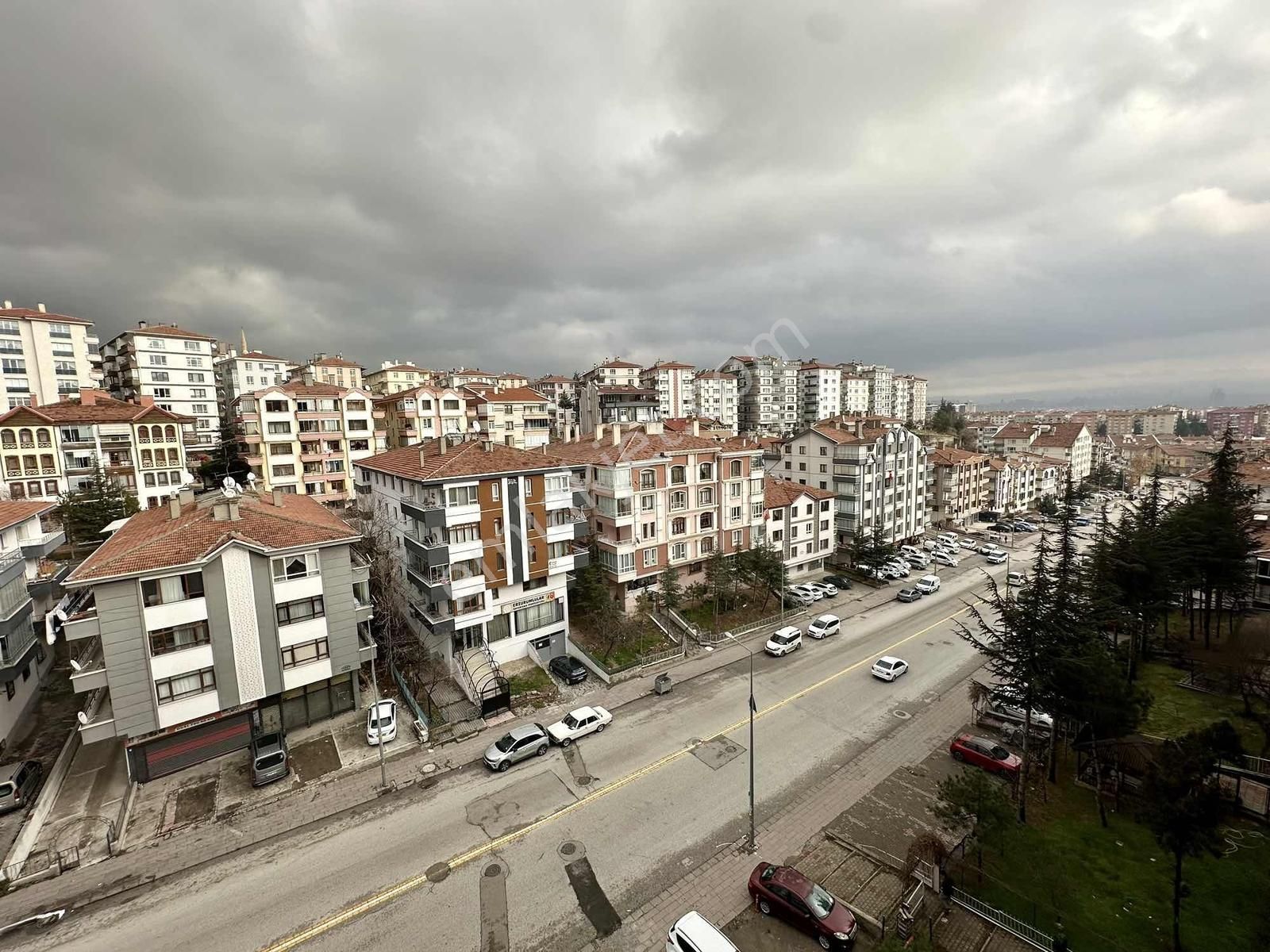 İncirli 19 Mayıs Cd. Dibinde Komple Önü Açık Manzaralı Arakat! - Görsel 23