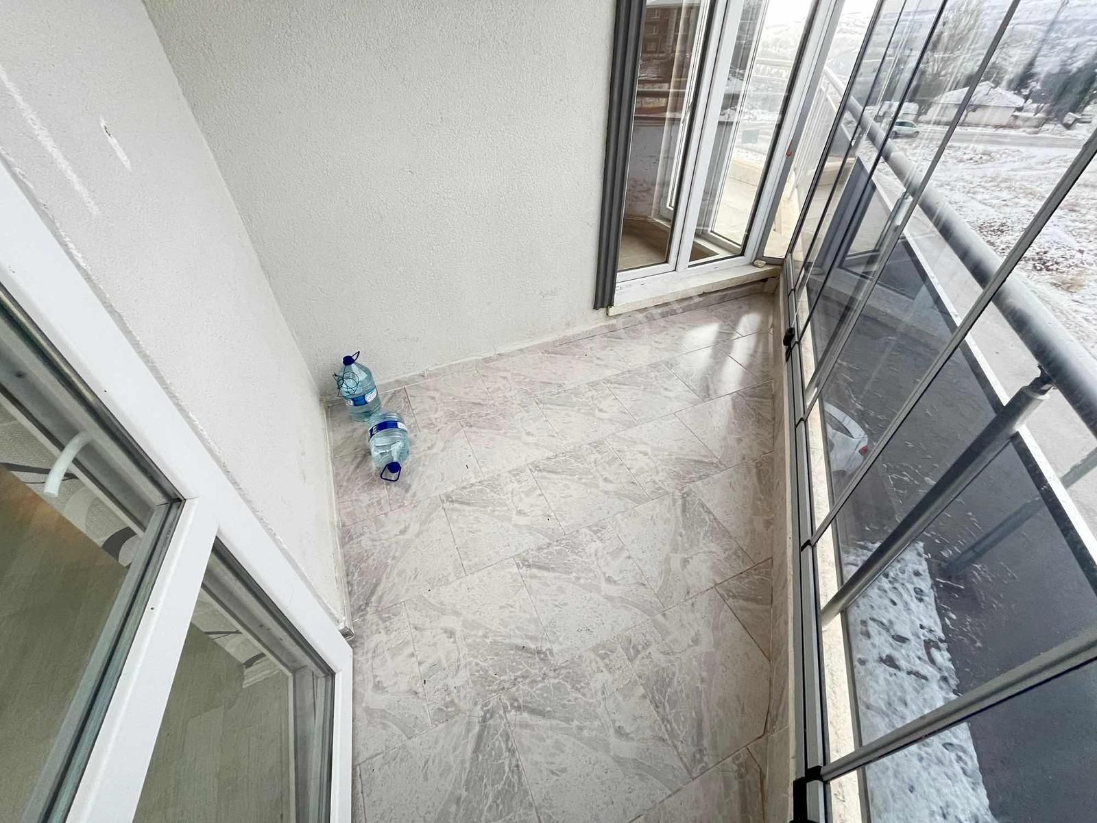 3+1 120 M2 Ful Yapılı Ara Katta Oturuma Hazır Kupon Daire !! - Görsel 8