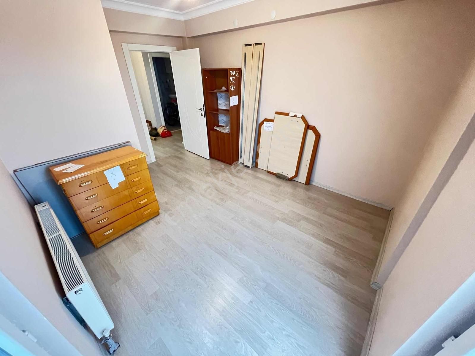 3+1 120 M2 Ful Yapılı Ara Katta Oturuma Hazır Kupon Daire !! - Görsel 24
