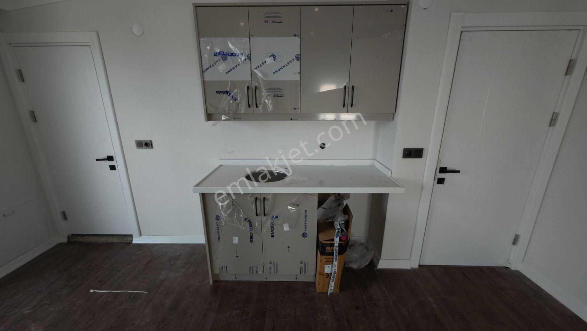 Kocaali’de Satılık 3+1 Denize Komşu Lüks Villa - Görsel 26