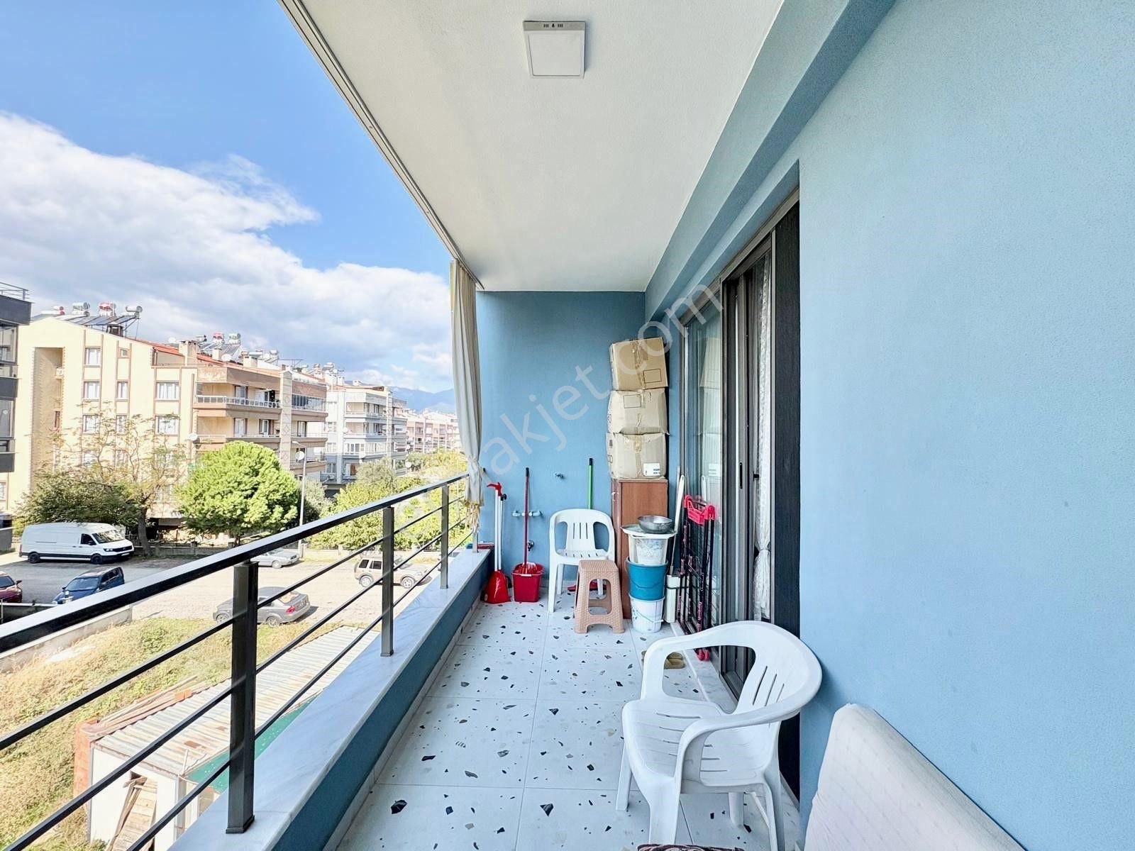 Dora Dan Altınkumda Satılık Ara Kat Kapalı Otoparklı 1+1 Daire - Görsel 16