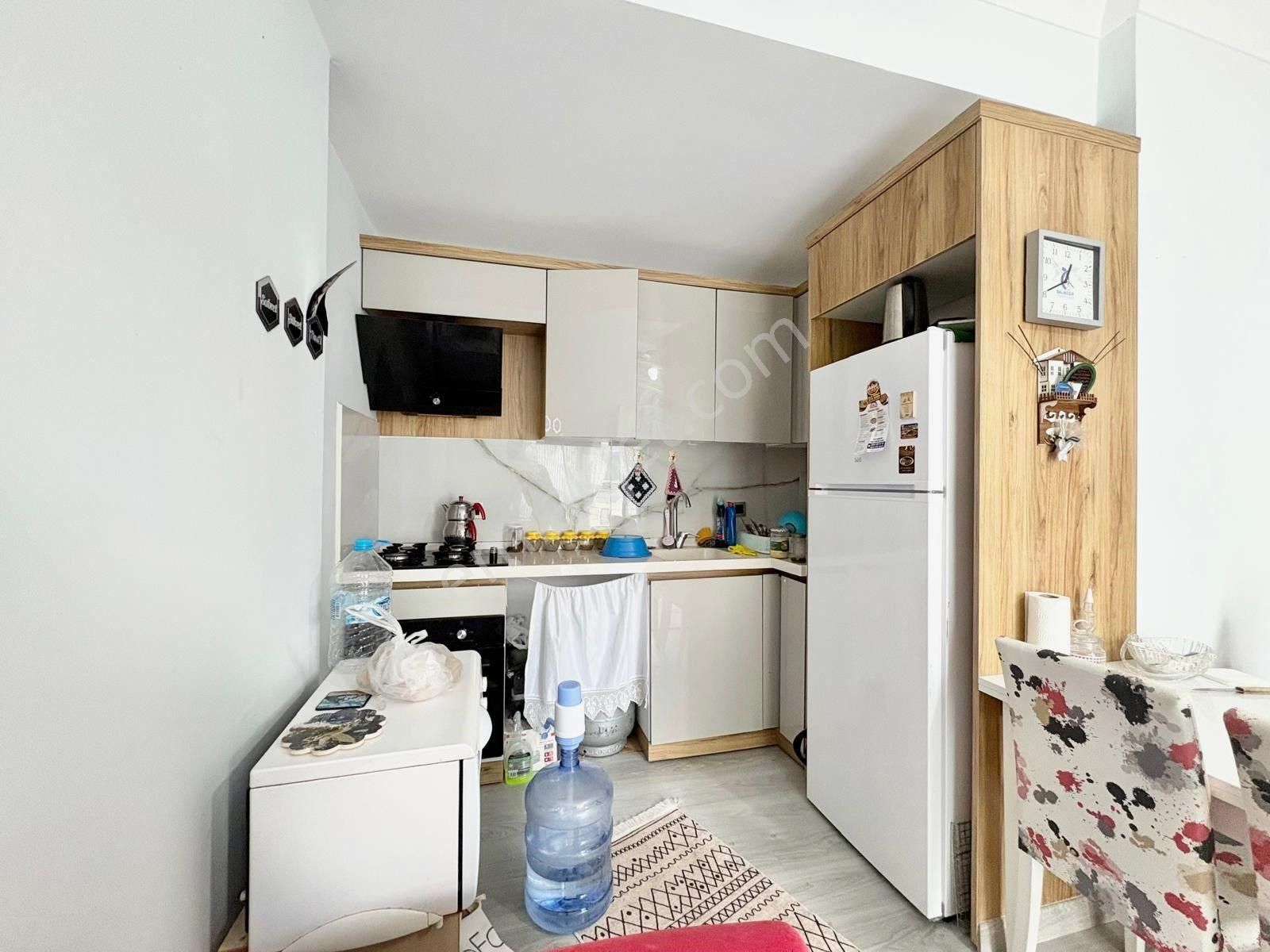 Dora Dan Altınkumda Satılık Ara Kat Kapalı Otoparklı 1+1 Daire - Görsel 11